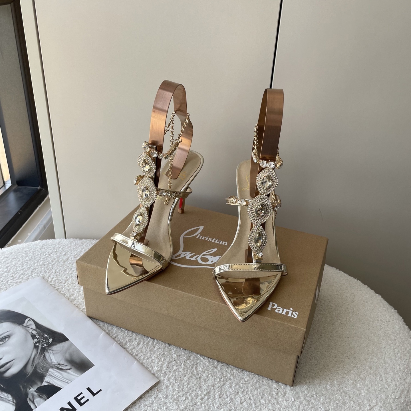 46$ CL size 34-41 621280 MR369 gallery