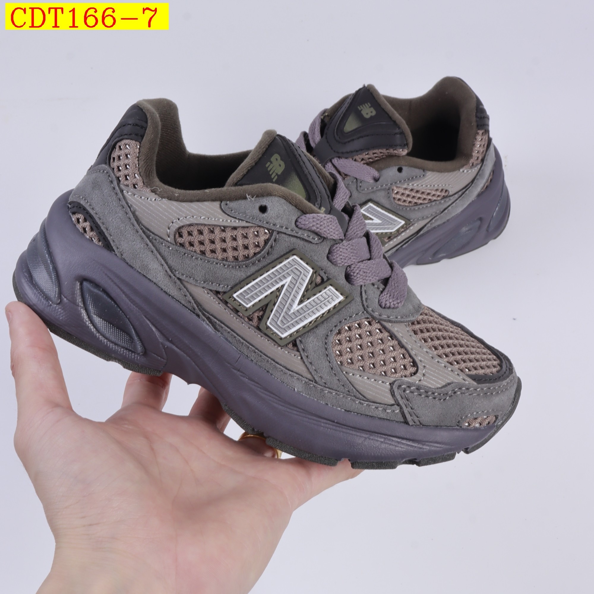 46$ New Balance 2010 for kids size 26-35 323580 CDT166 gallery
