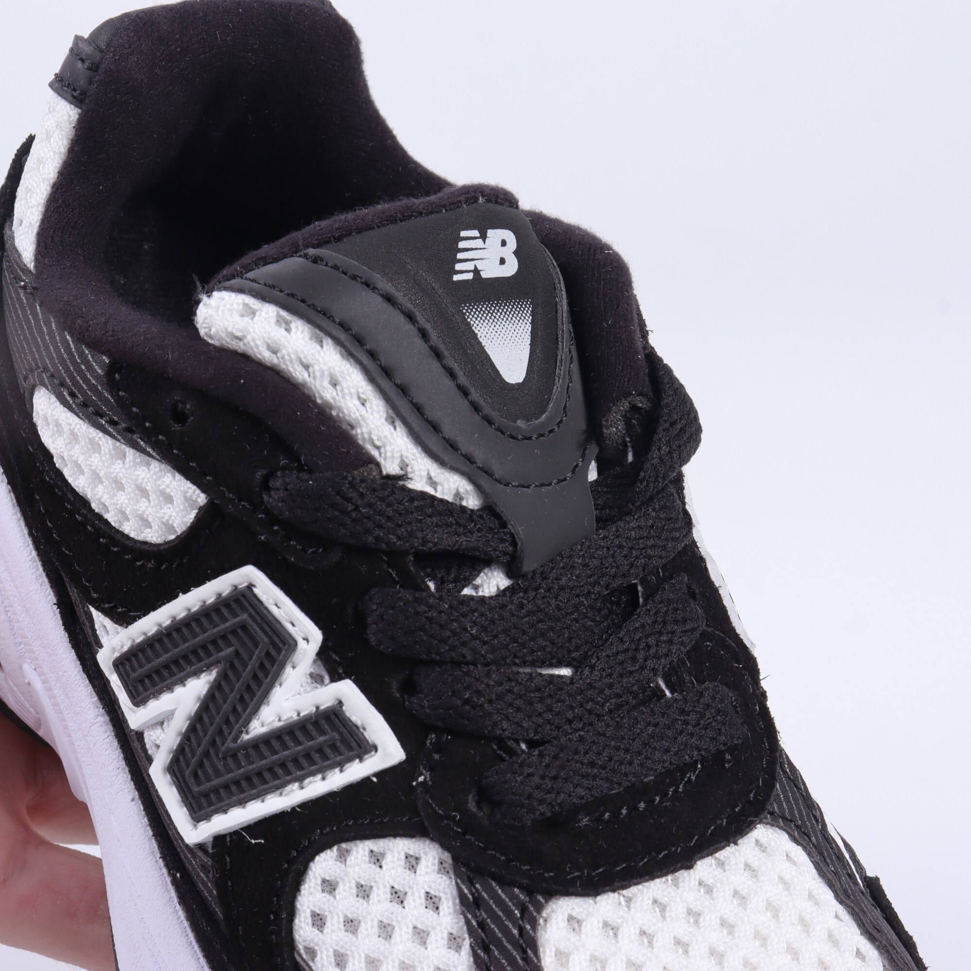 46$ New Balance 2010 for kids size 26-35 323580 CDT166 gallery