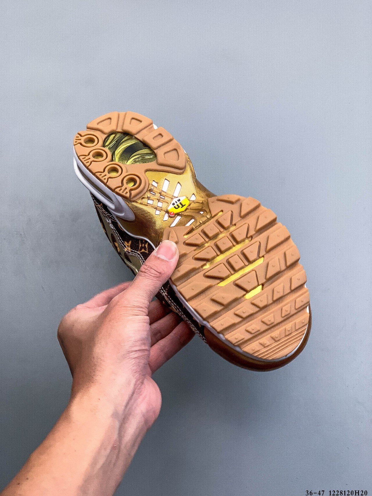 46$ Nike Air Max Plus Size 36-45 323030 PM118 gallery