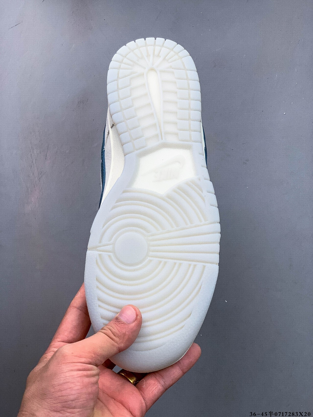 46$ Nike Dunk SB Low size 36-45 half 022050 QT894 gallery