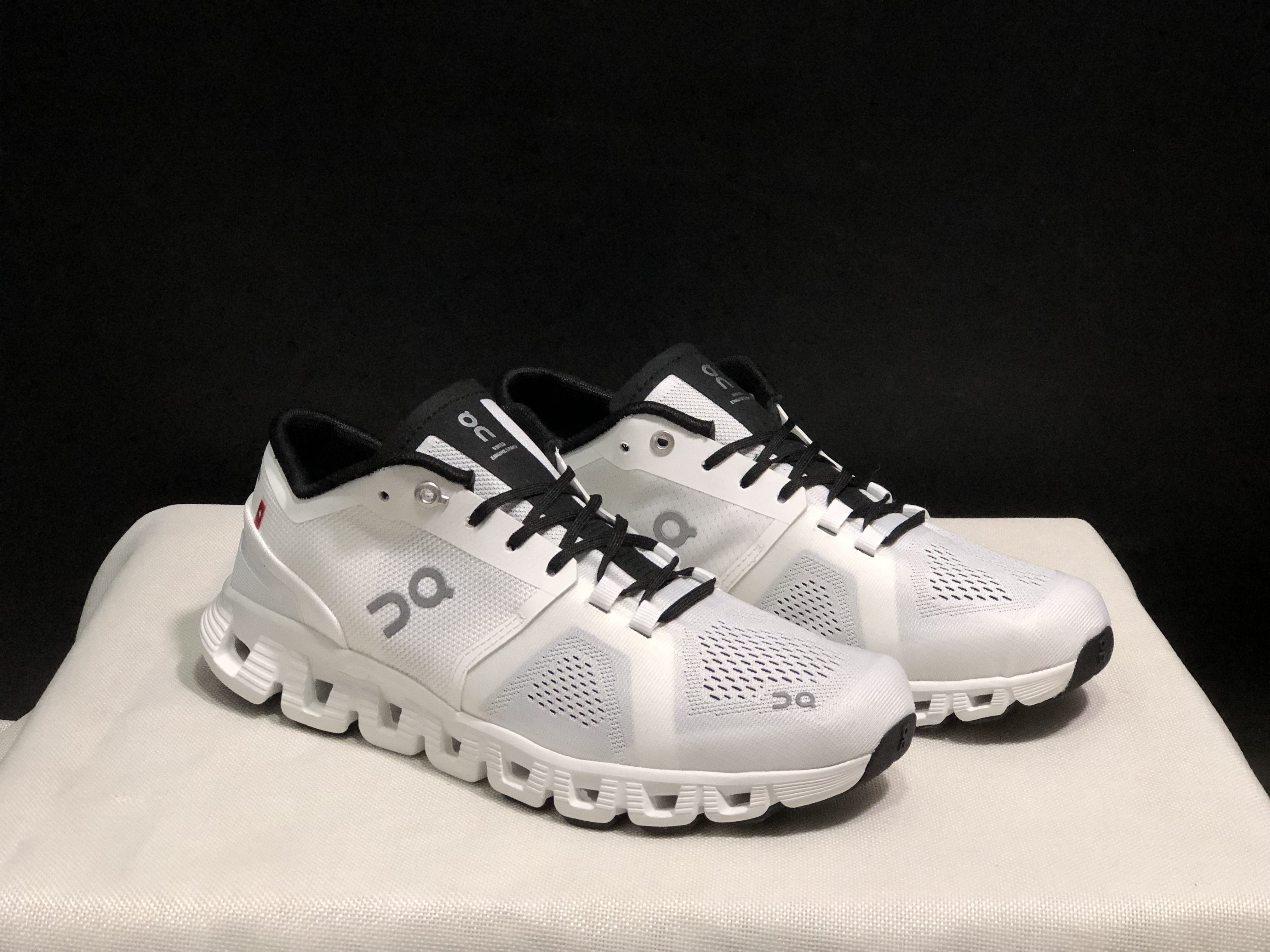 46$ On Cloud X 1 size 36-45 CHT16 gallery