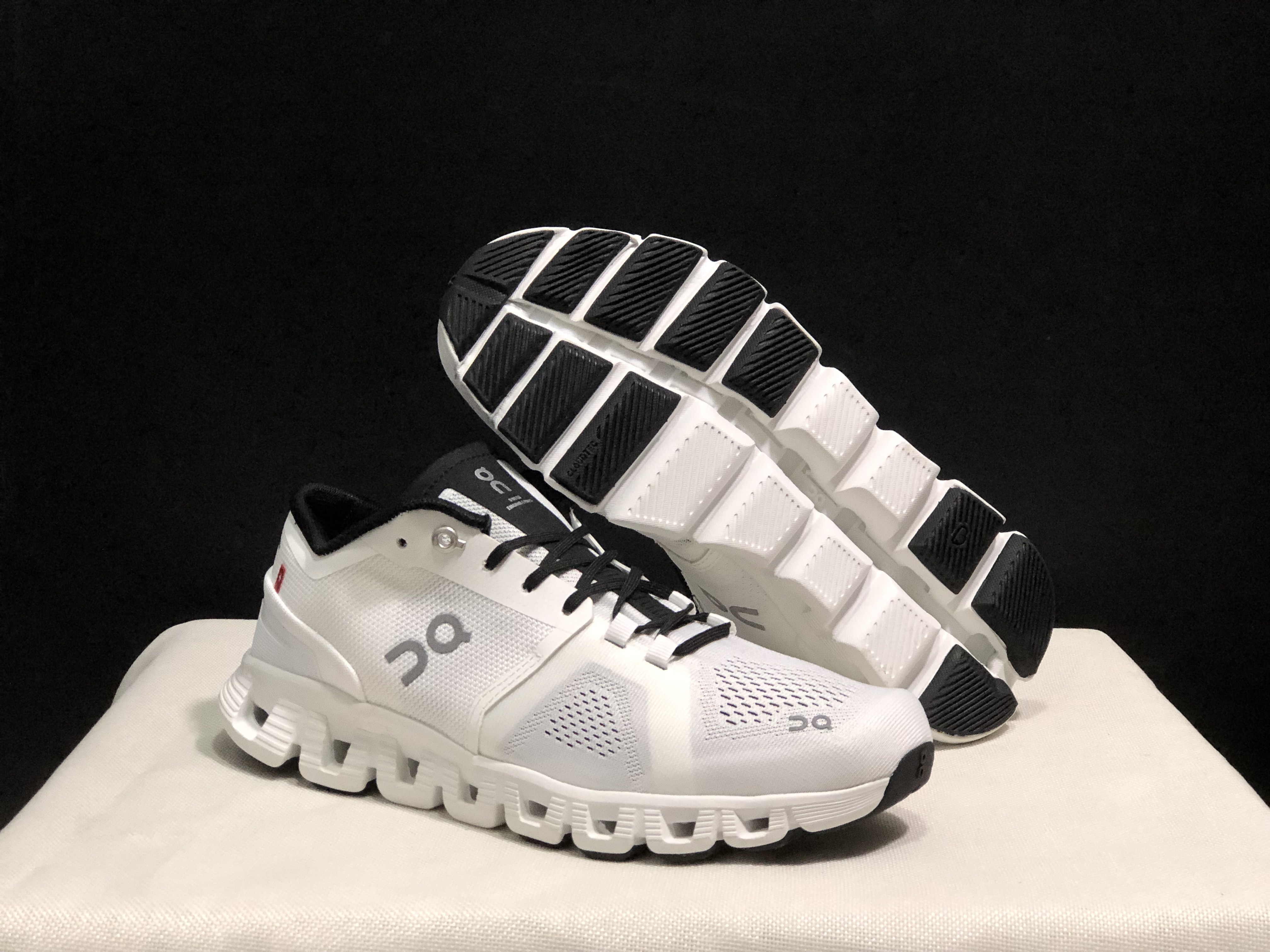 46$ On Cloud X 1 size 36-45 CHT16 gallery