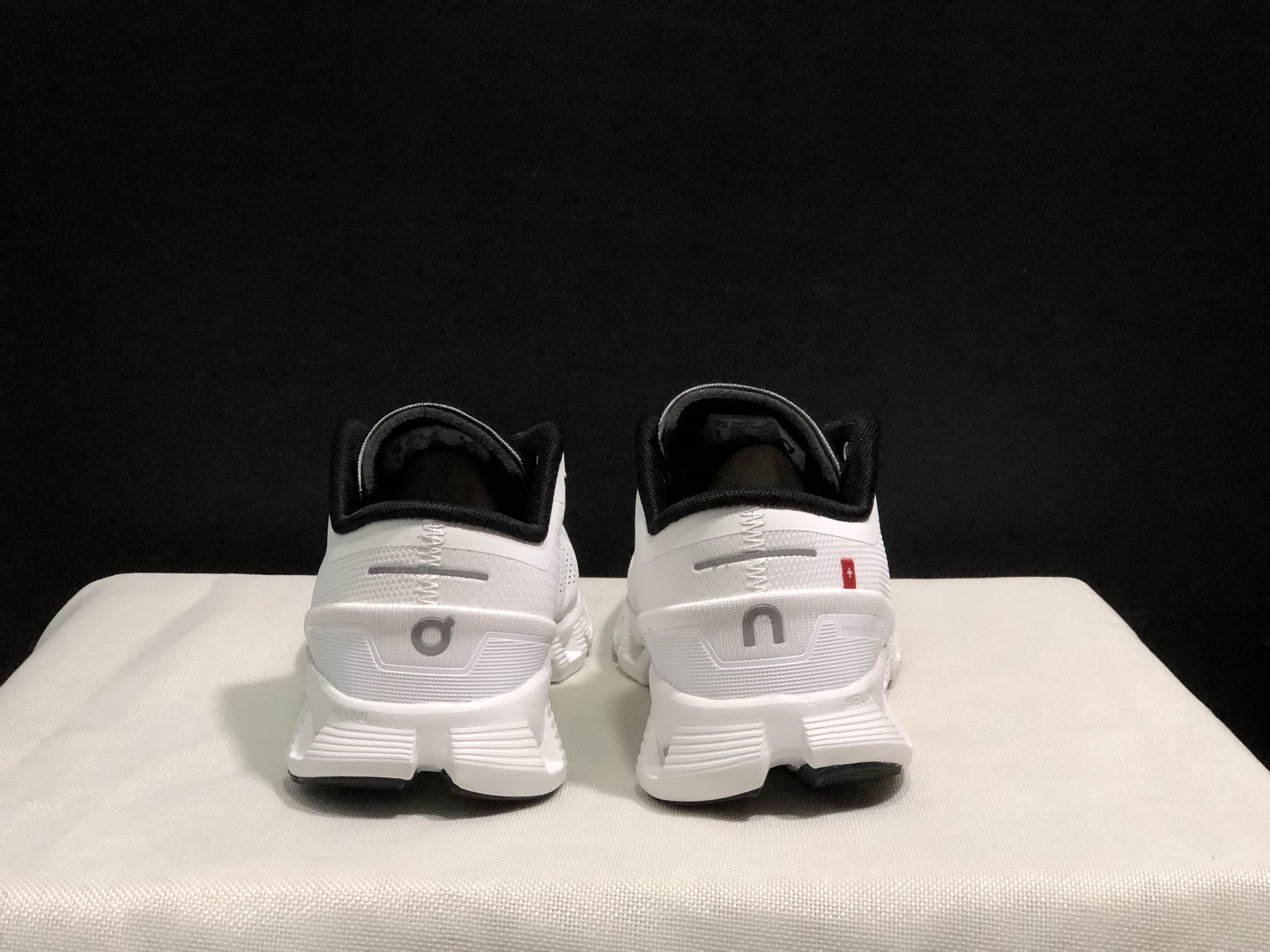 46$ On Cloud X 1 size 36-45 CHT16 gallery