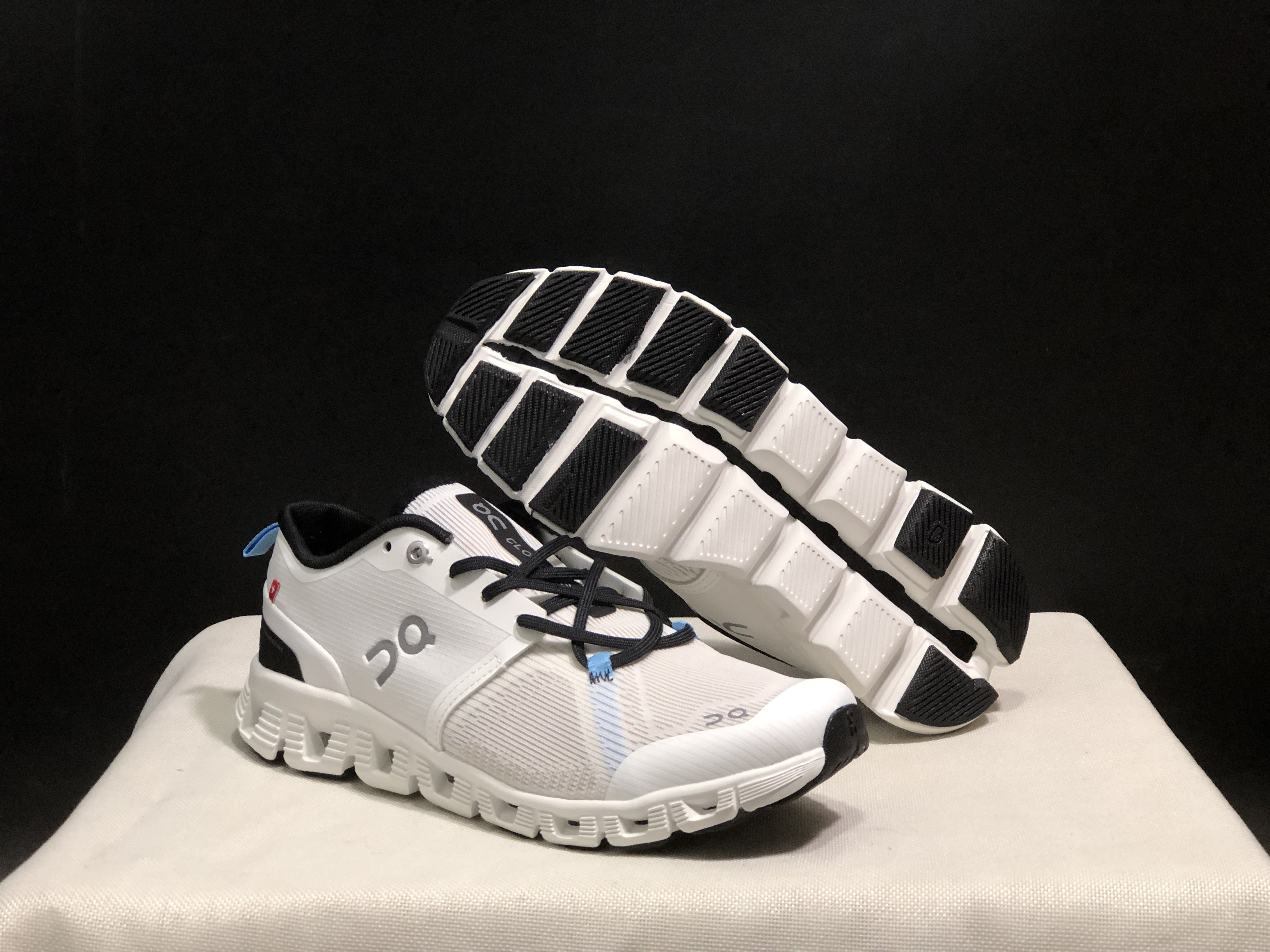 46$ On Cloud X3 Shift 1 size 36-45 CHT18 gallery