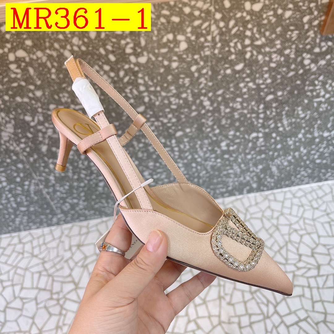 46$ Valentino size 35-42 723220 MR361 gallery