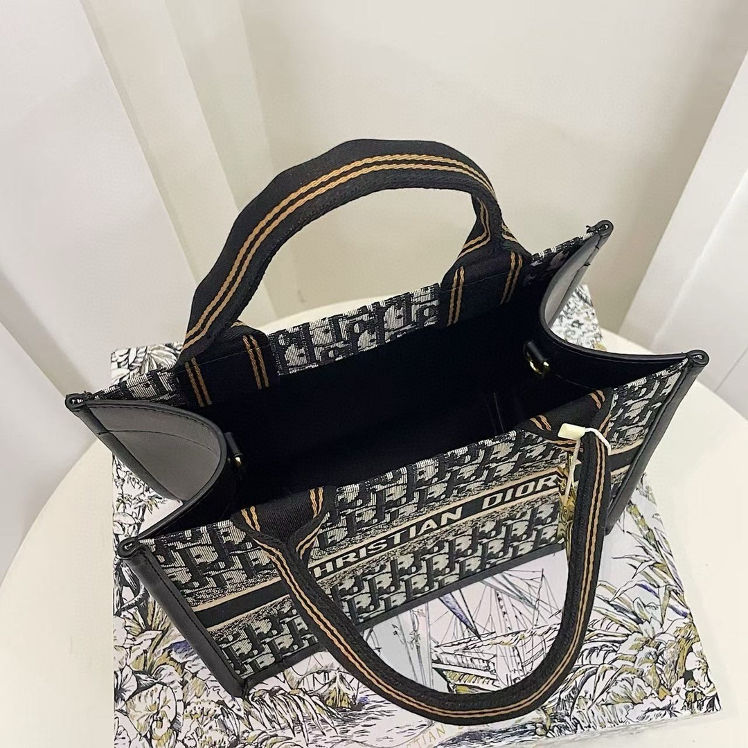 46$ new_dh DIOR Shoulder bag SIZE 26X20X12 CM 72451834044 DX264 gallery
