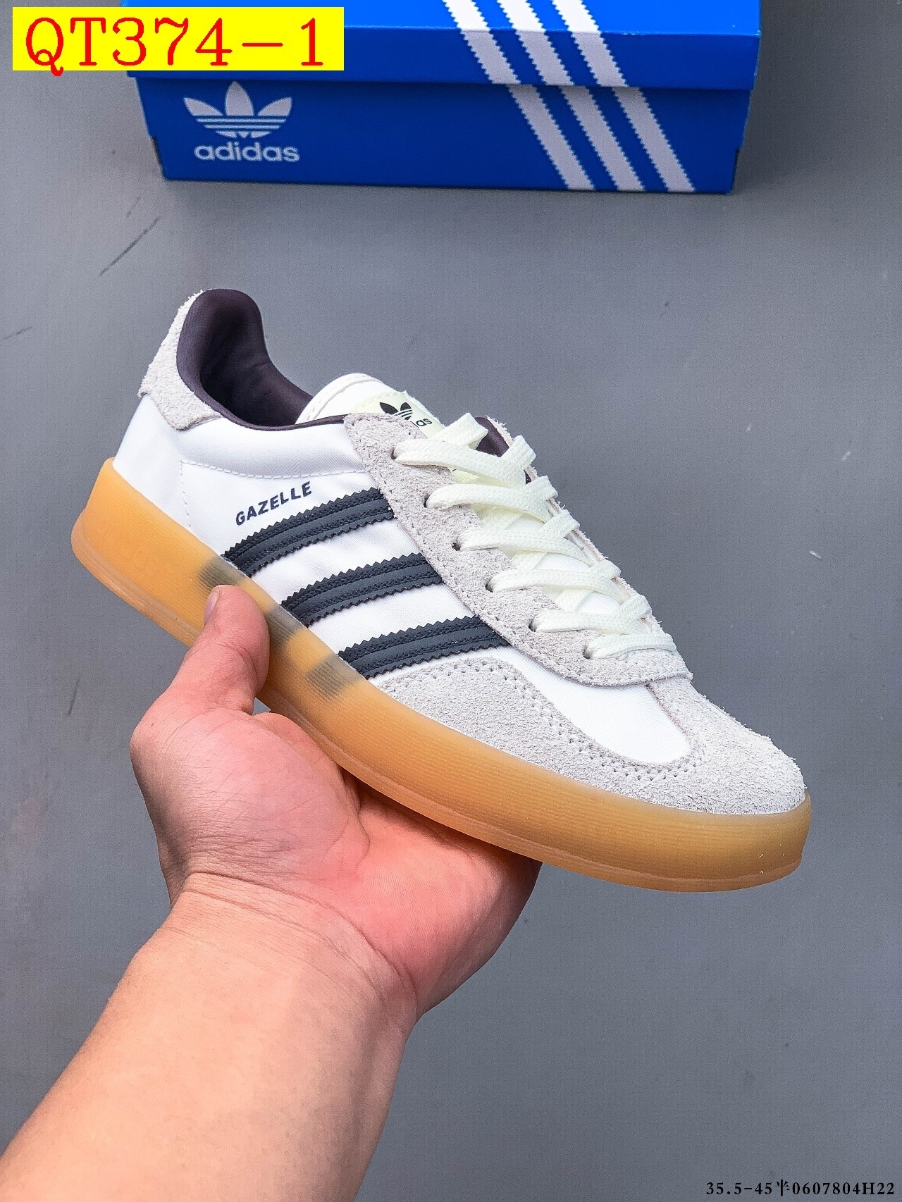 47$ Adidas Gazelle size 36-45 half 723230 QT374 gallery