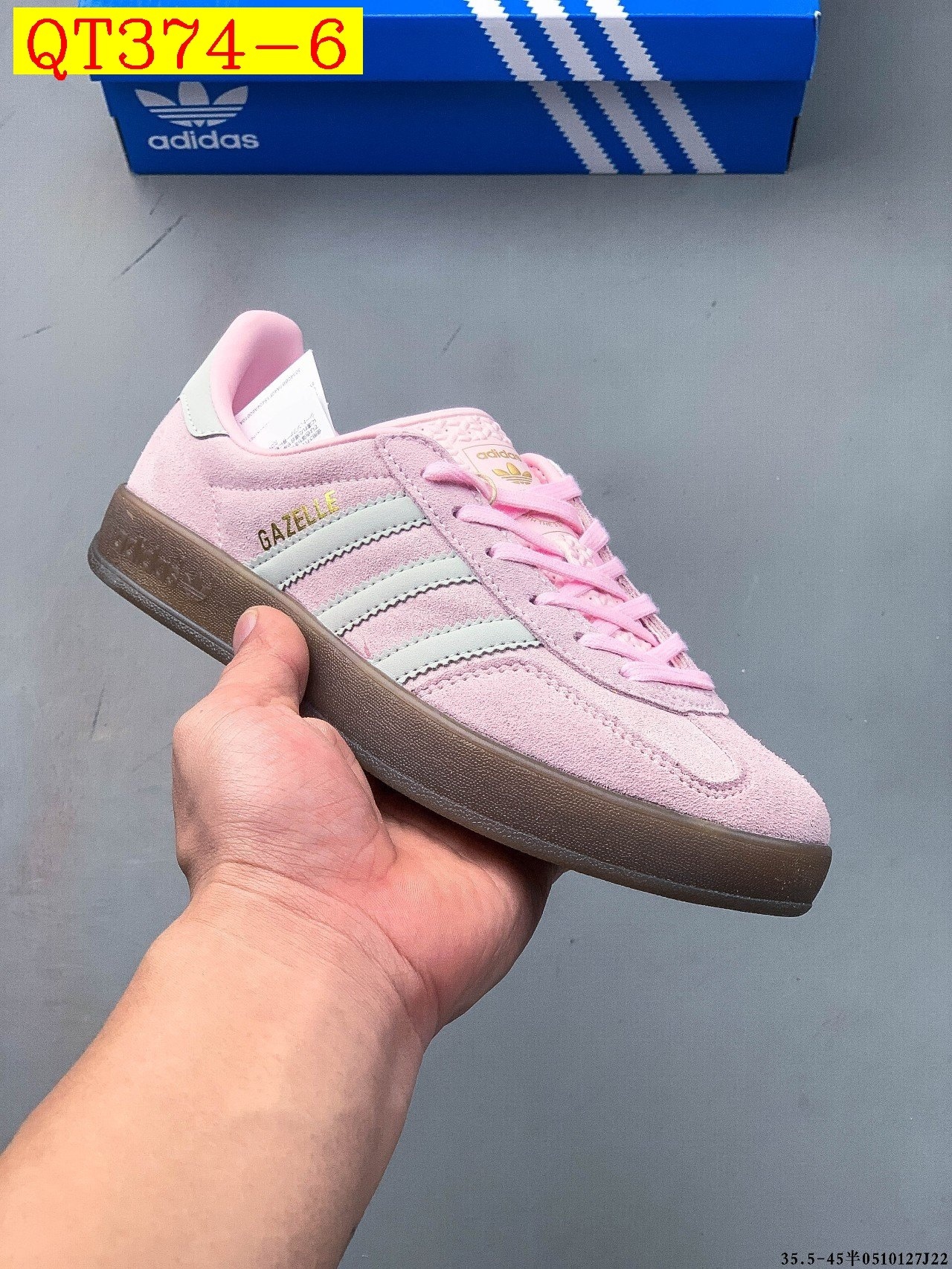 47$ Adidas Gazelle size 36-45 half 723230 QT374 gallery