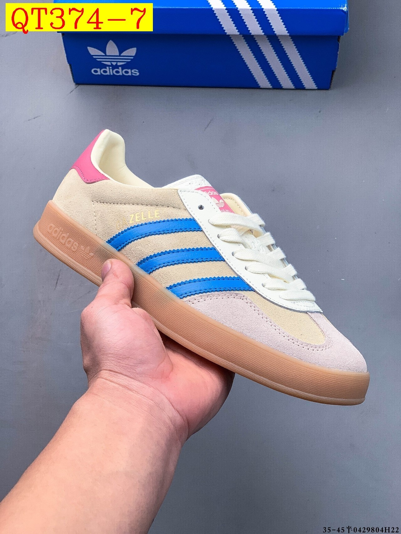 47$ Adidas Gazelle size 36-45 half 723230 QT374 gallery