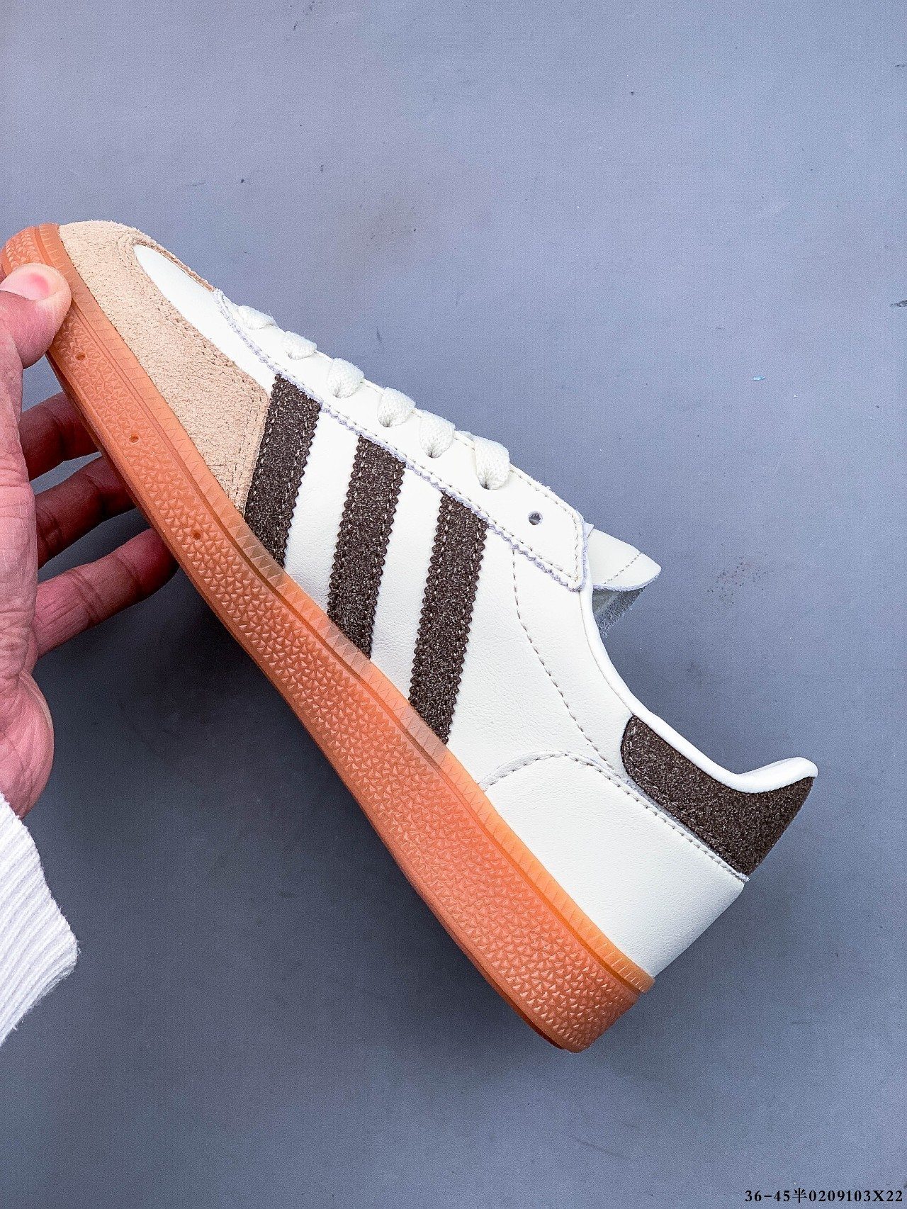 47$ Adidas HANDBALL SPEZIAL size 36-45 half 125240 QT400 gallery