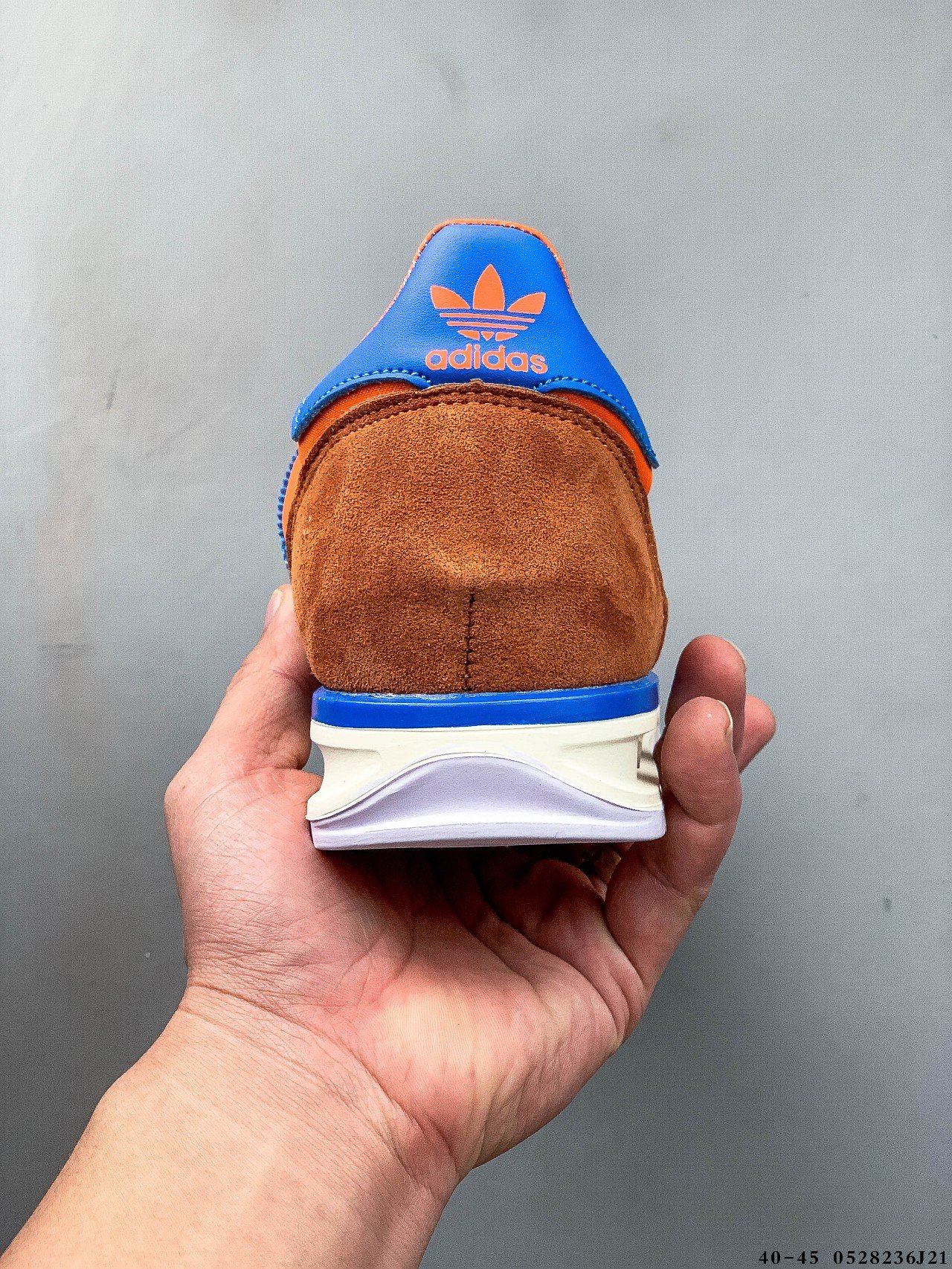 47$ Adidas SL 72 RS size 40-45 624180 MZ1247 gallery