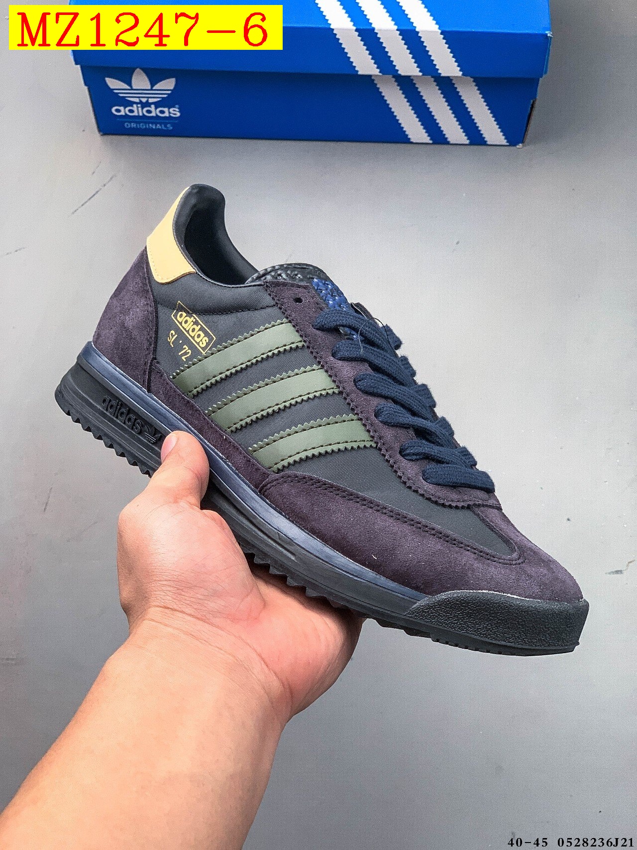 47$ Adidas SL 72 RS size 40-45 624180 MZ1247 gallery