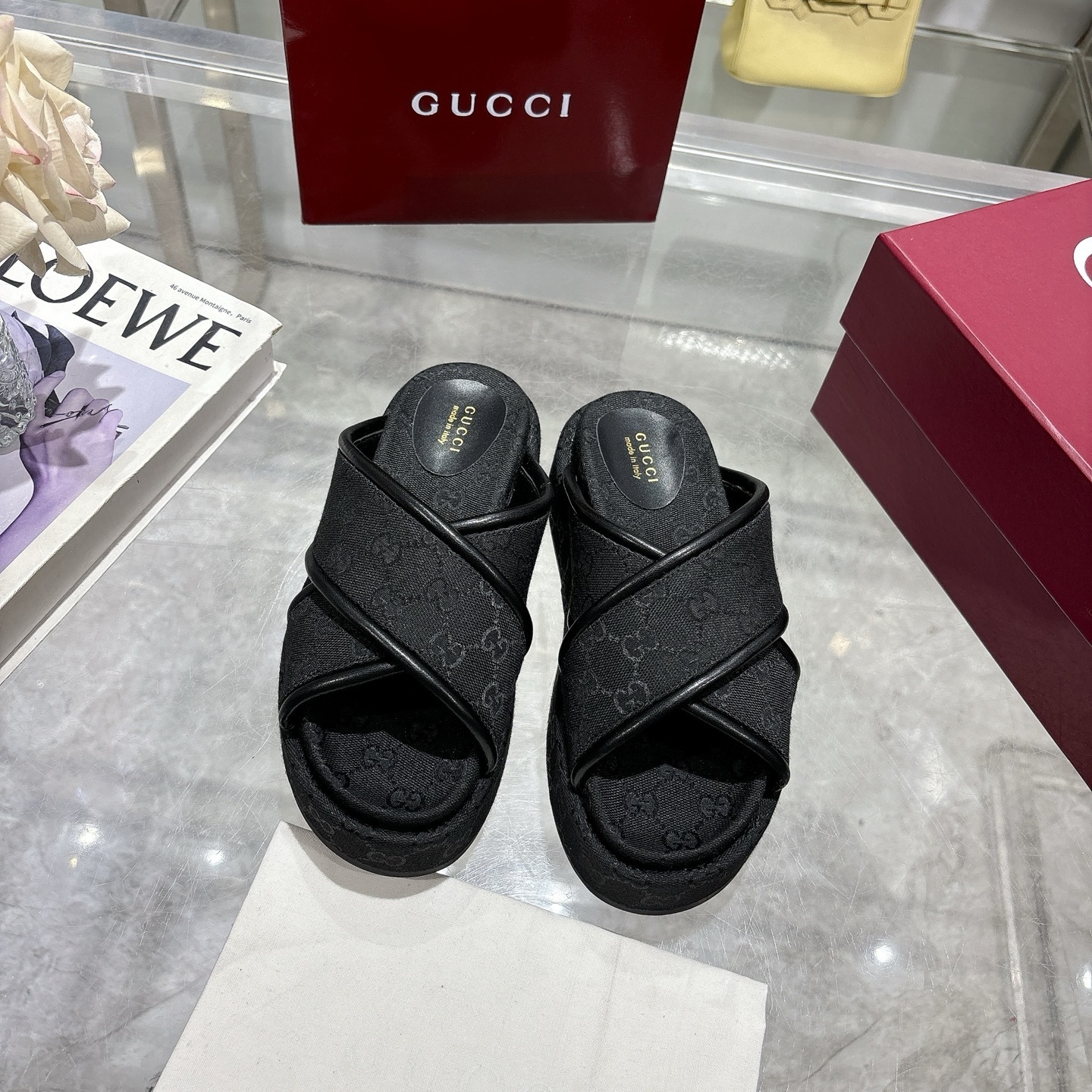 47$ GUCCI size 35-44 823380 MJL996 gallery