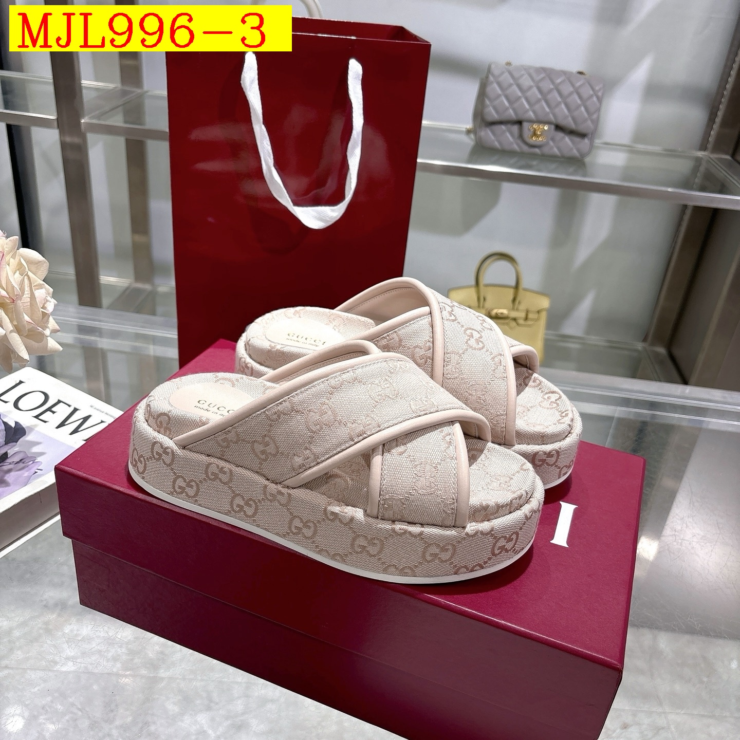 47$ GUCCI size 35-44 823380 MJL996 gallery