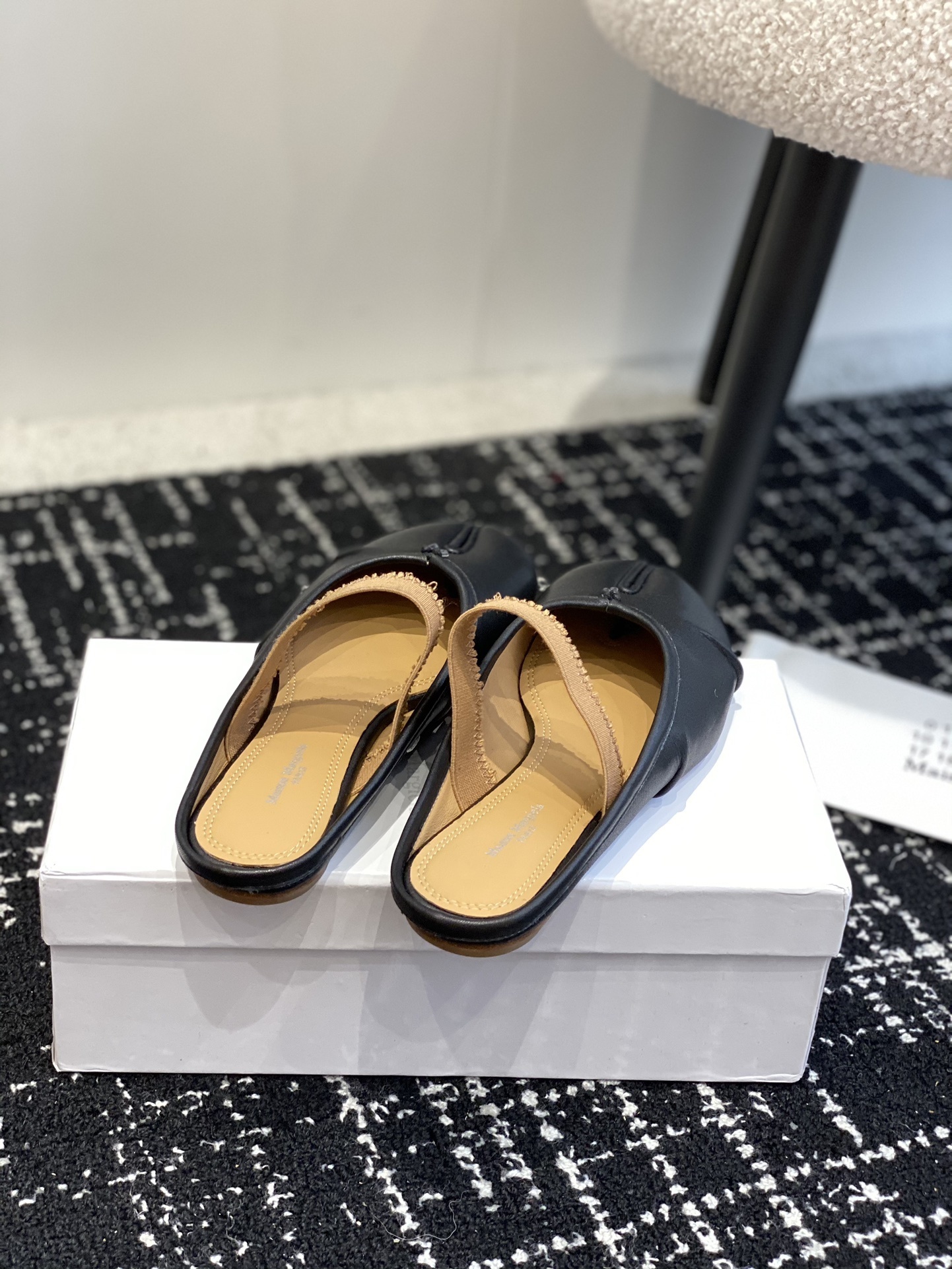 47$ Maison Margiela MM6 24ss Tabi size 35-40 428210 MR265 gallery