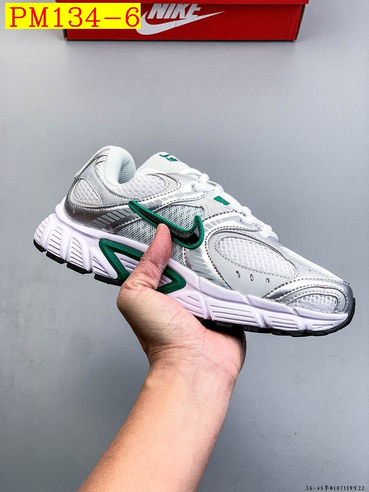 47$ NIKE V5 RNR 25 Size 36-45 927250 PM134 gallery