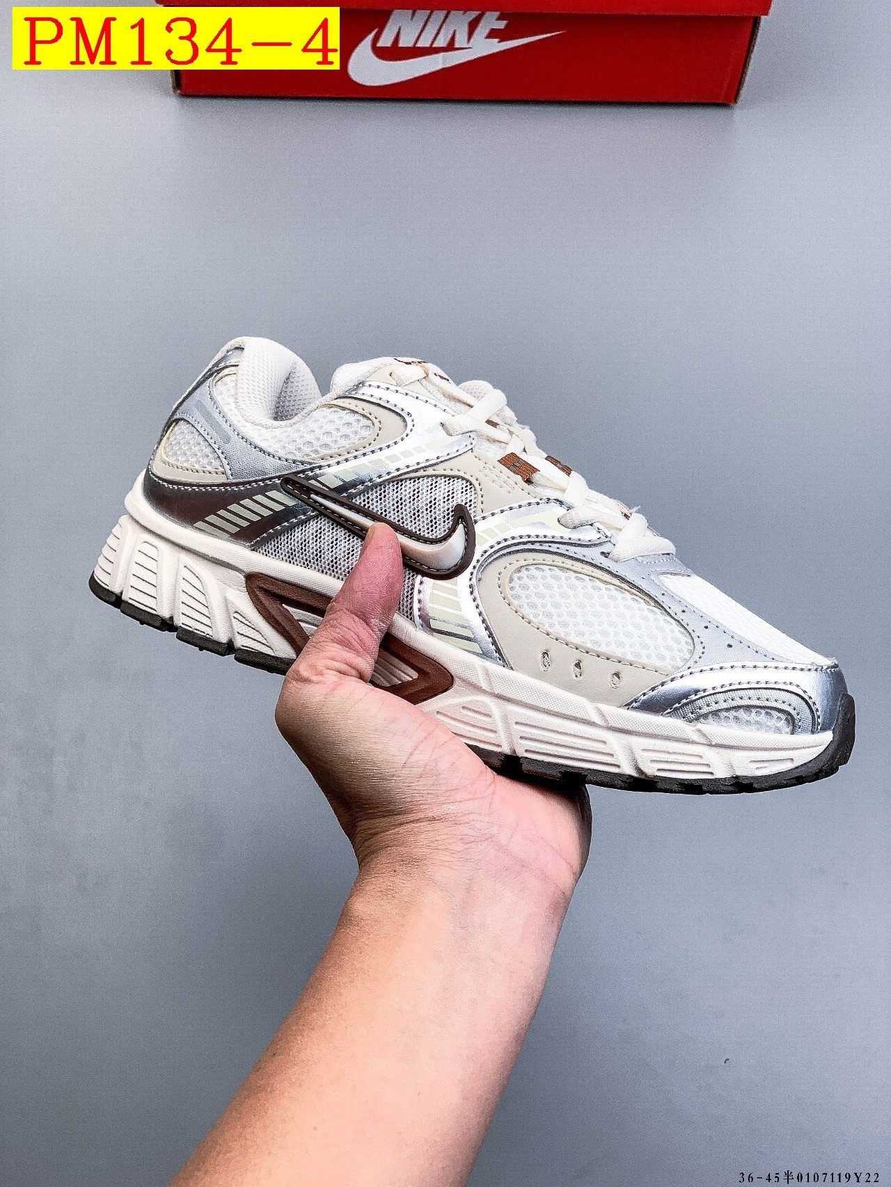 47$ NIKE V5 RNR 25 Size 36-45 927250 PM134 gallery