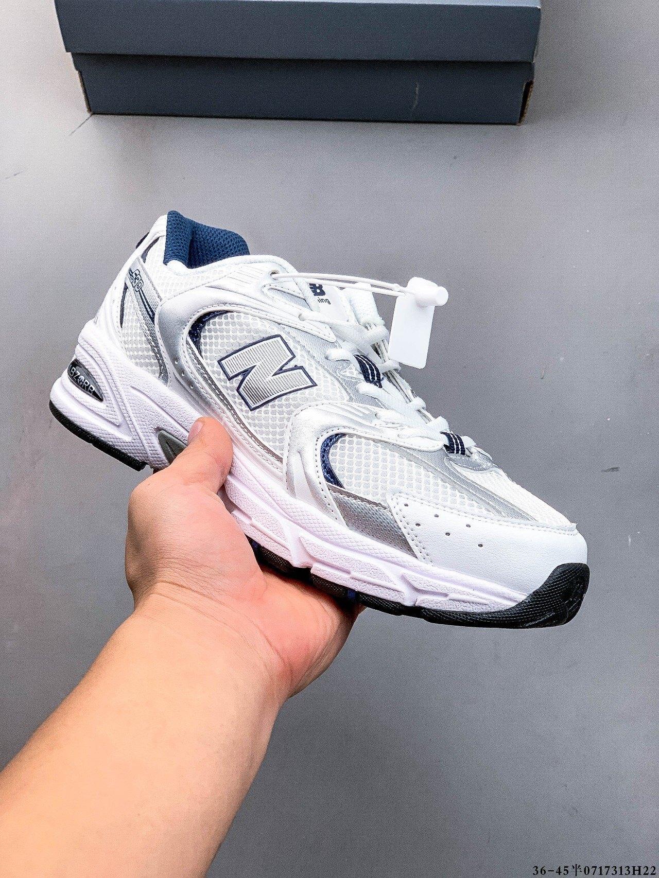 47$ New Balance MR530 Size 36-45 half 727230 QT1508 gallery