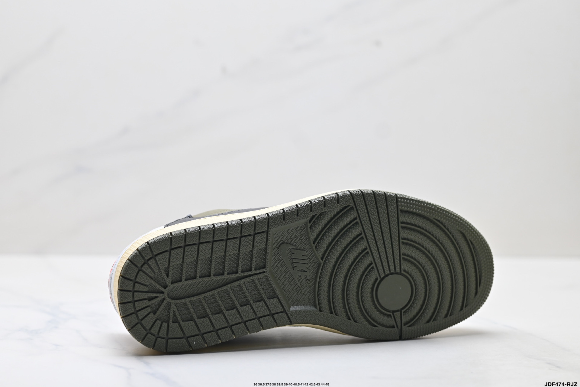 47$ Nike Air Jordan 1 x Travis Scott AJ1 size 36-45 half 526120 ZM60 gallery