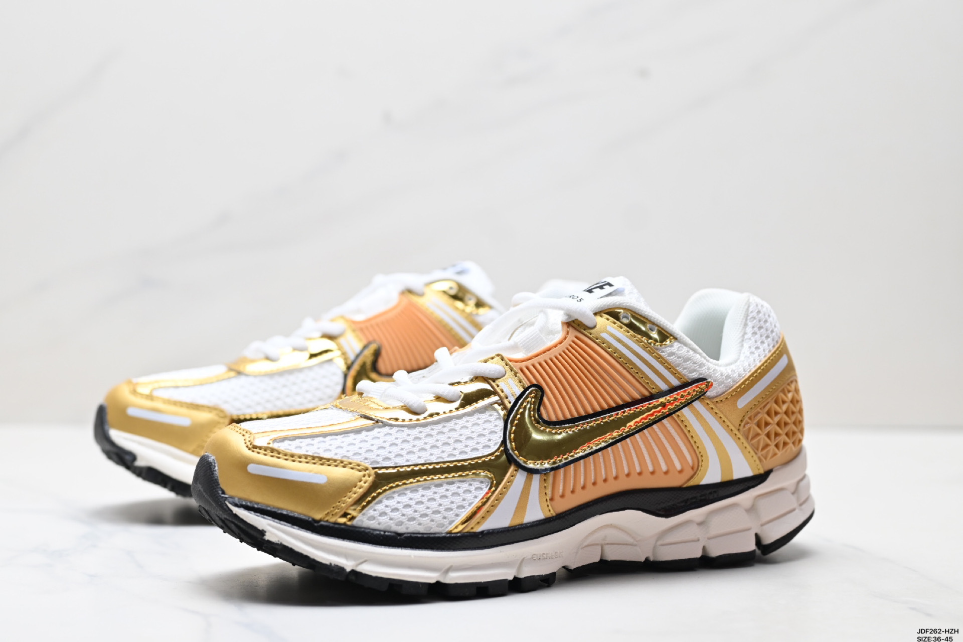 47$ Nike Zoom Vomero 5 size 36-45 922230 QT1140 gallery