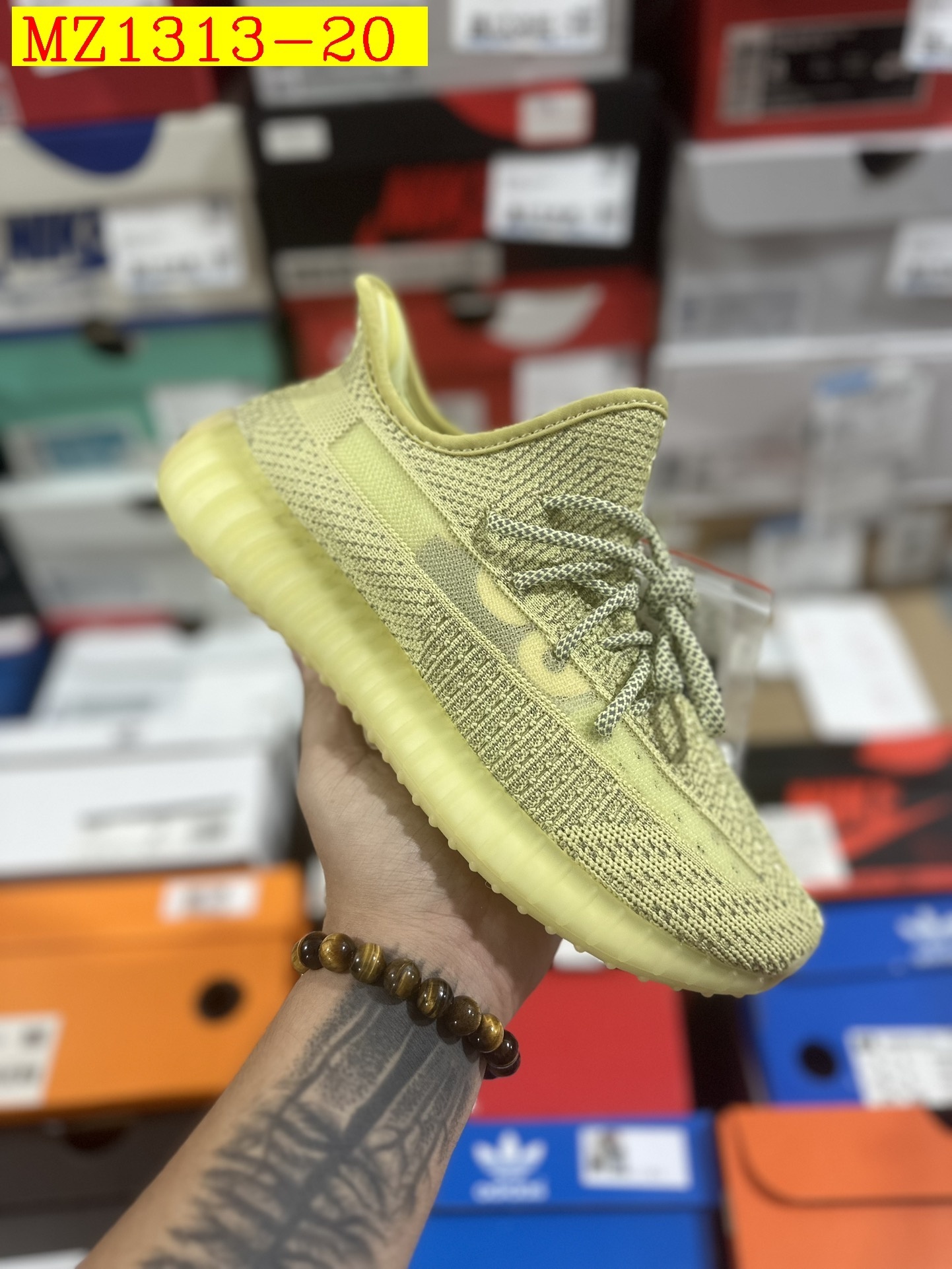 47$ Yeezy 350 Boost V2 size 36-46 429250 MZ1313 gallery