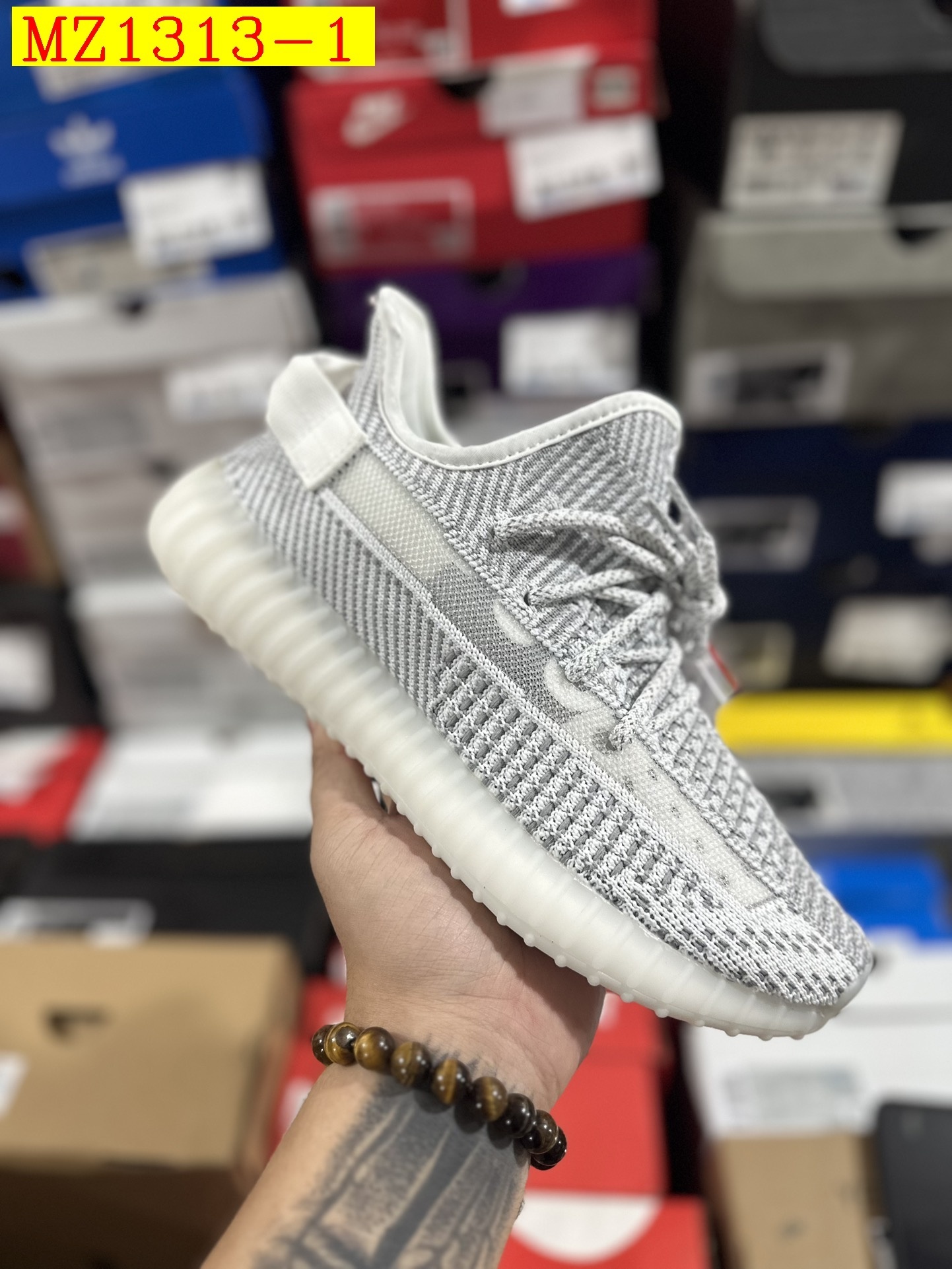 47$ Yeezy 350 Boost V2 size 36-46 429250 MZ1313 gallery