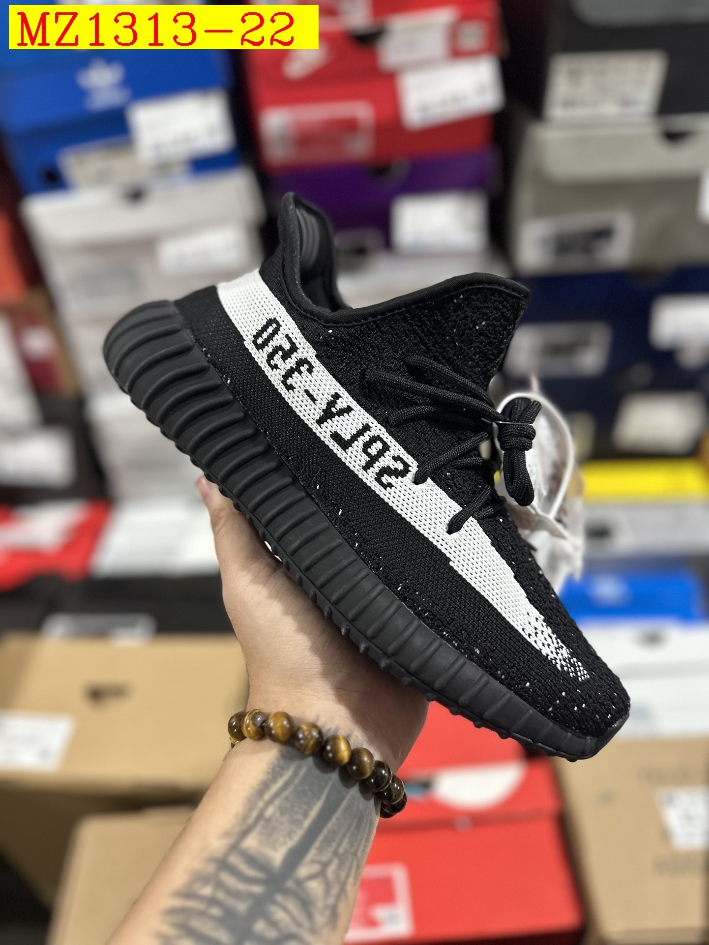 47$ Yeezy 350 Boost V2 size 36-46 429250 MZ1313 gallery