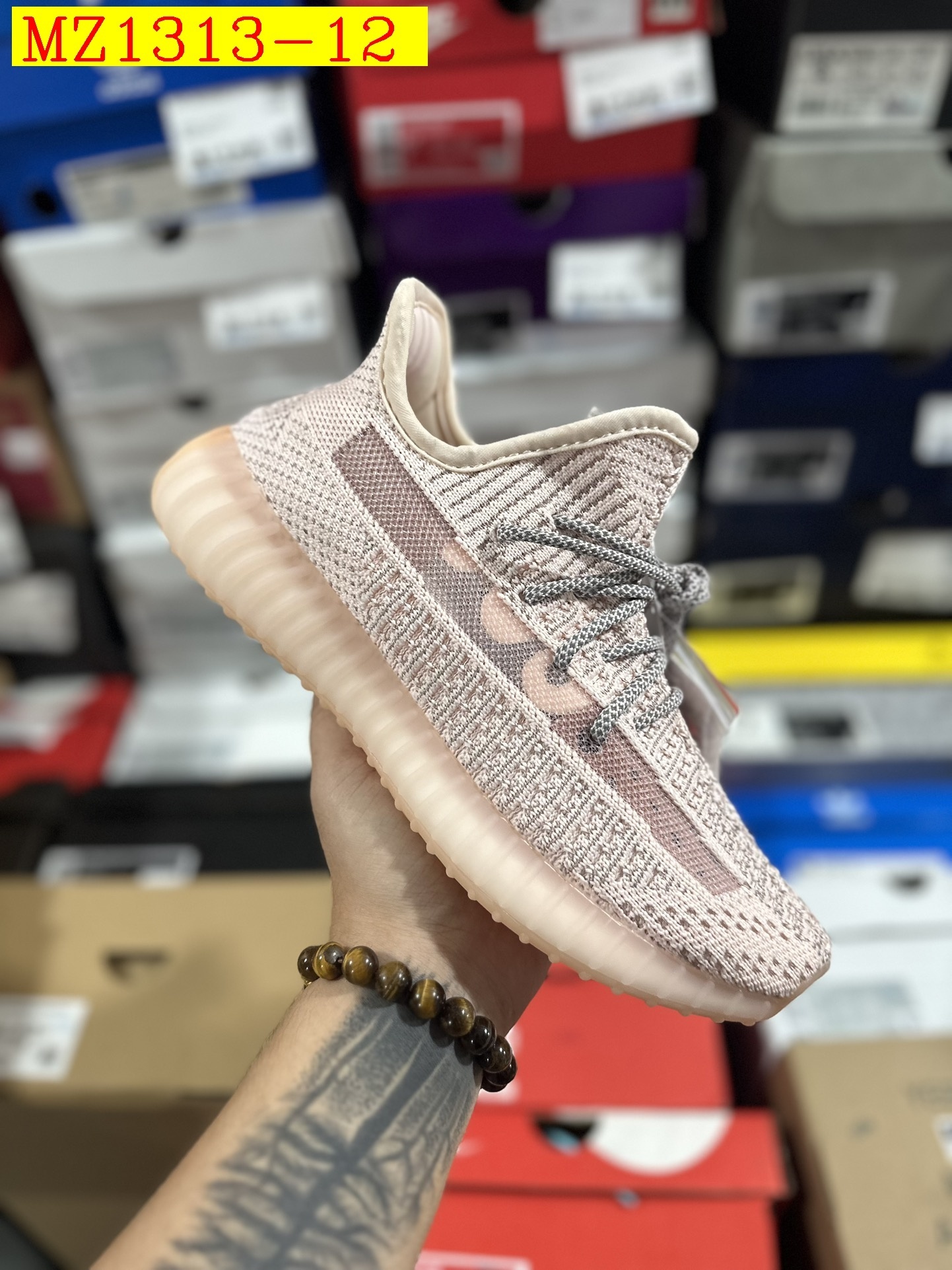 47$ Yeezy 350 Boost V2 size 36-46 429250 MZ1313 gallery