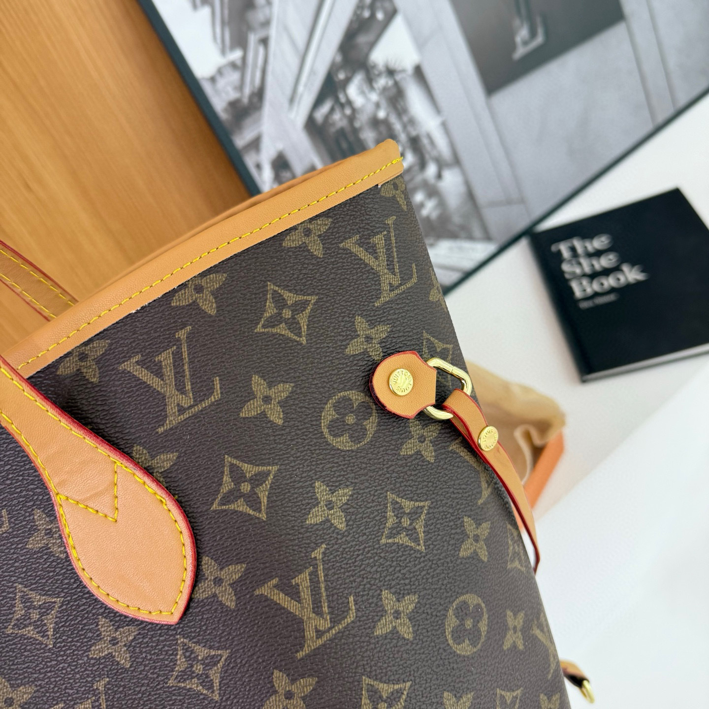 47$ dh LV 6586 Tote bag size 43X29X17 cm 71458034372 DX656 gallery