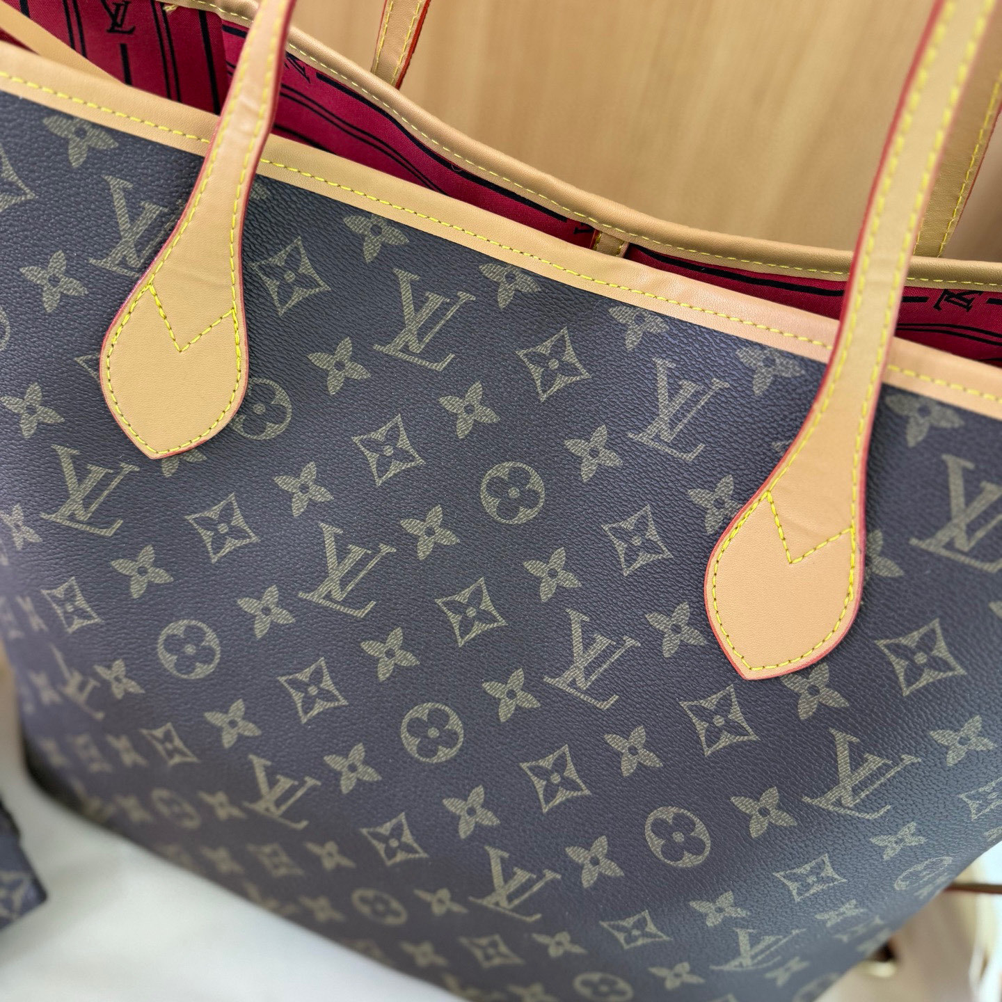 47$ dh LV 6586 Tote bag size 43X29X17 cm 71458034372 DX656 gallery