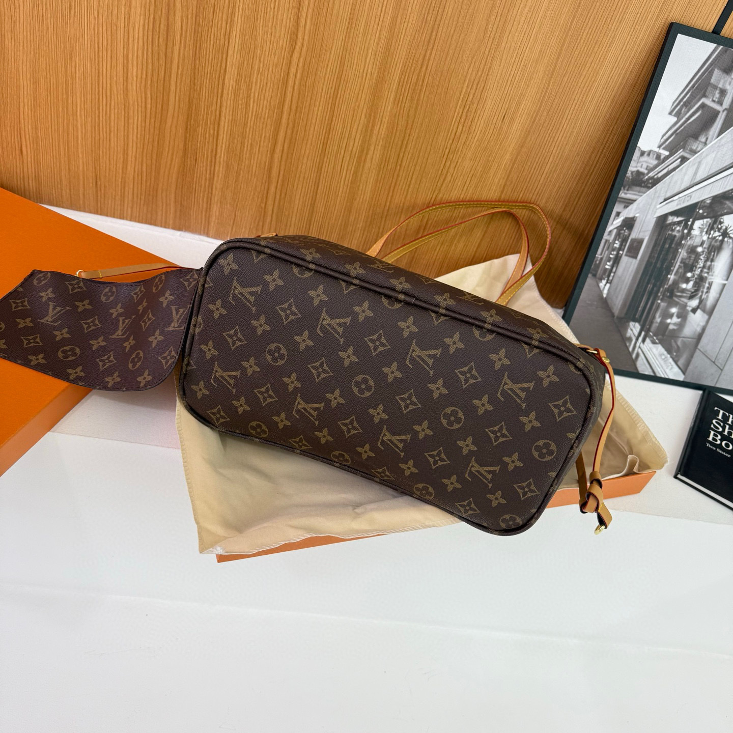 47$ dh LV 6586 Tote bag size 43X29X17 cm 71458034372 DX656 gallery
