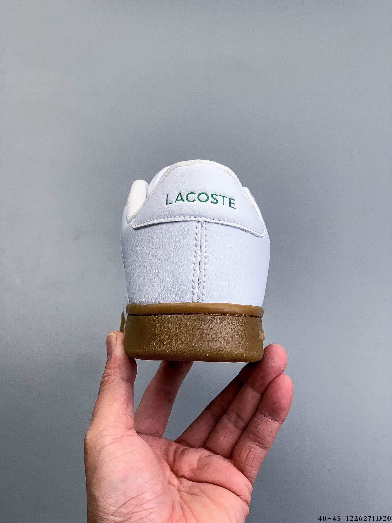 48$ LACOSTE Carnaby Cup Size 40-45 323010 QT1632 gallery