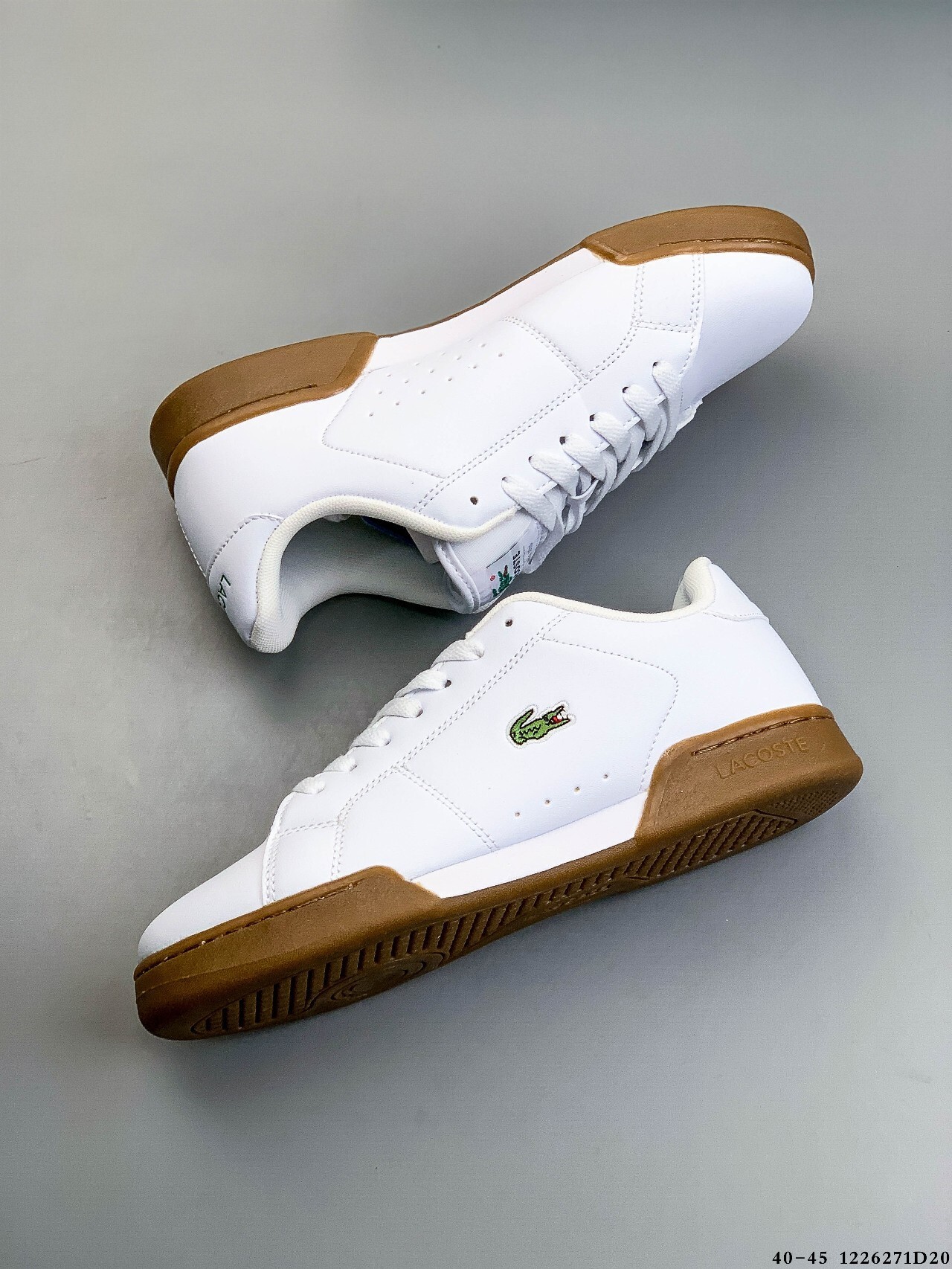 48$ LACOSTE Carnaby Cup Size 40-45 323010 QT1632 gallery