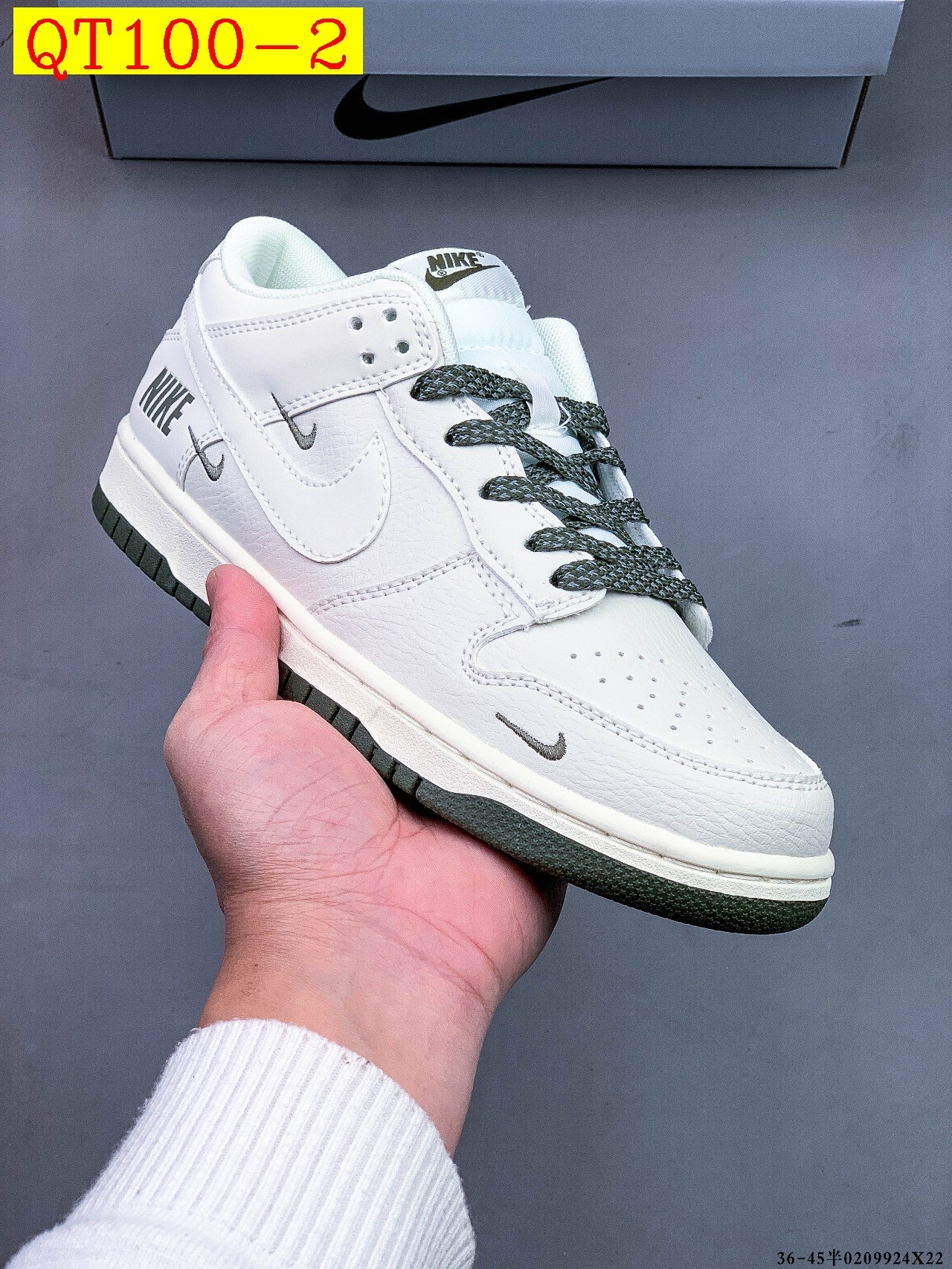 48$ NIKE SB DUNK LOW PRO size 36-45 half 129230 QT100 gallery