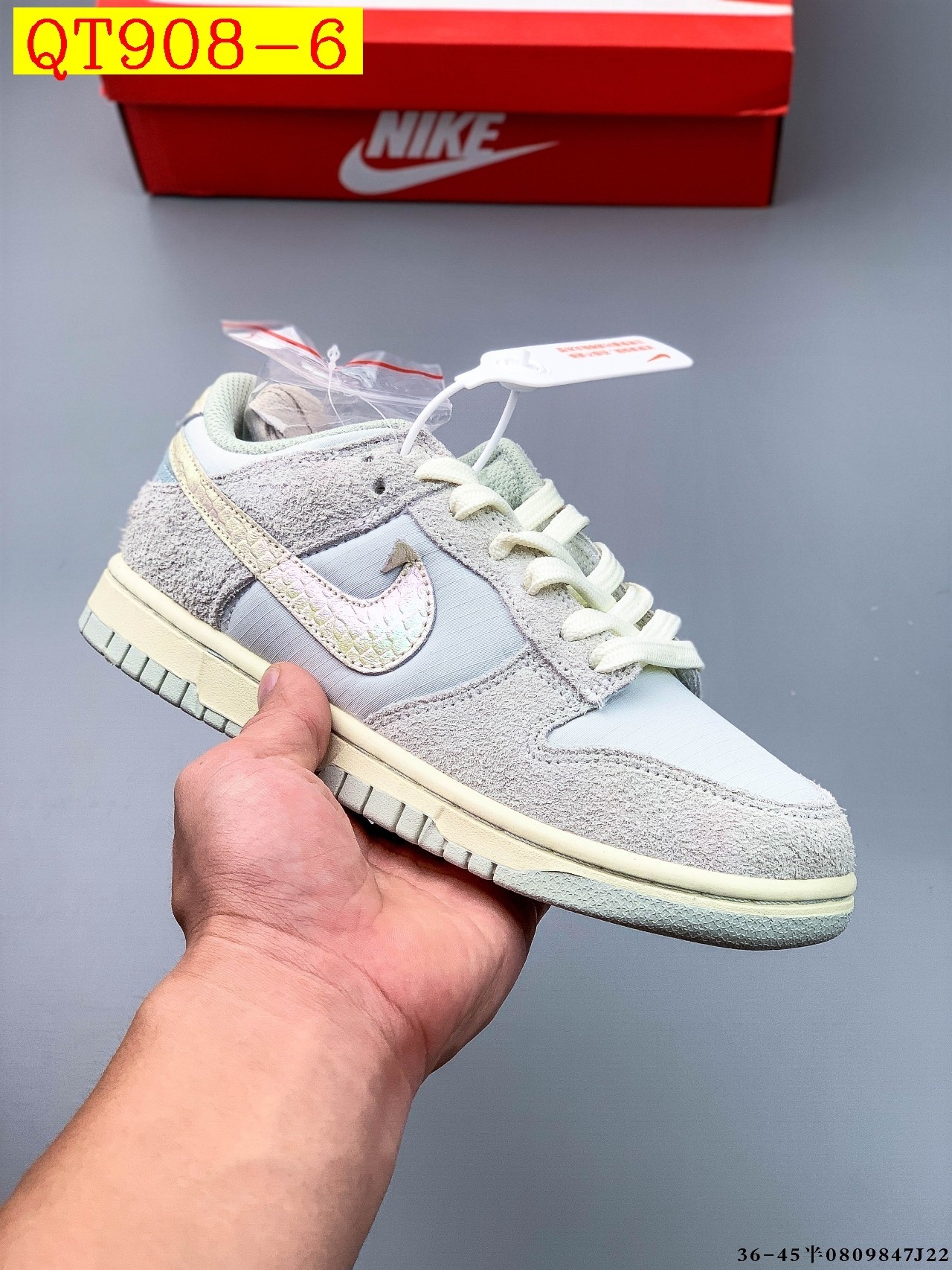 48$ NIKE SB DUNK LOW PRO size 36-45 half 528200 QT908 gallery