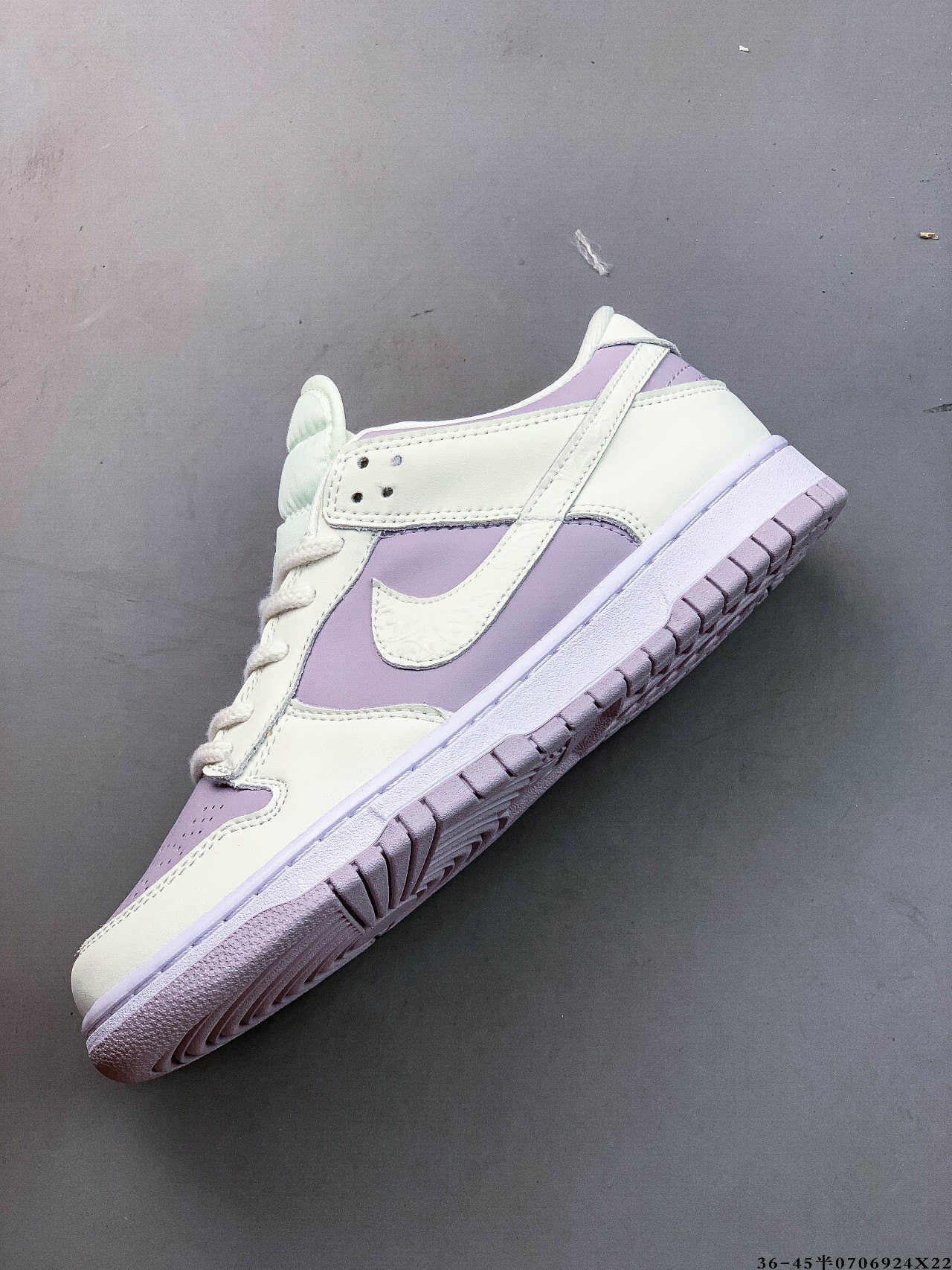 48$ NIKE SB DUNK LOW PRO size 36-45 half 528200 QT908 gallery