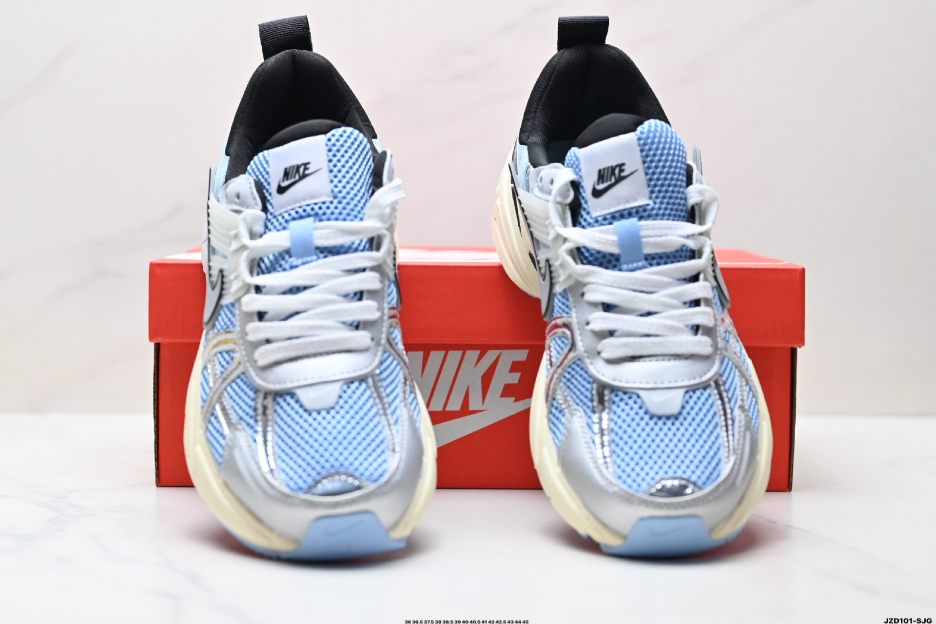 48$ NIKE V2K RUN Size 36-45 half 621440 ZM98 gallery