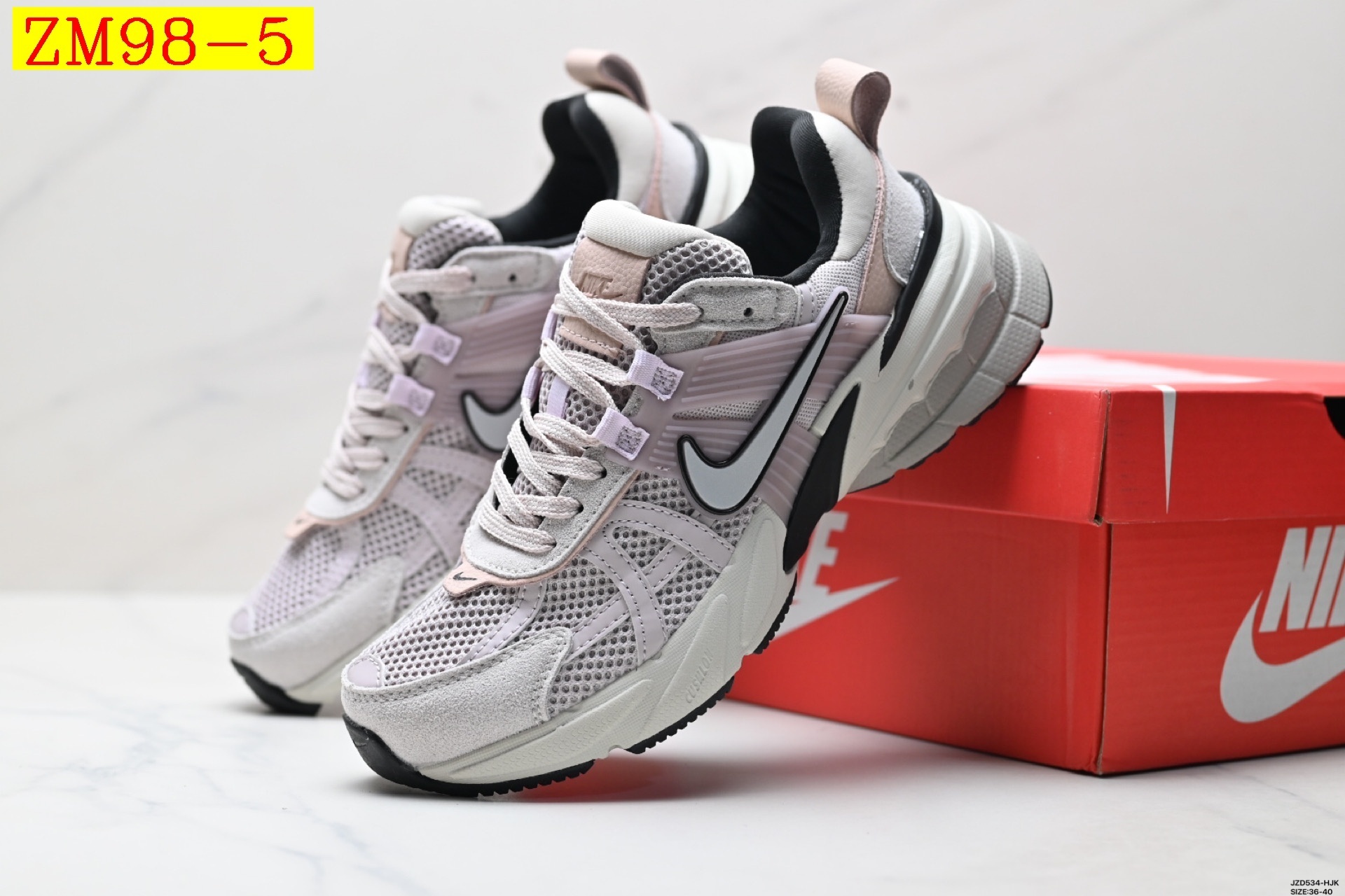 48$ NIKE V2K RUN Size 36-45 half 621440 ZM98 gallery