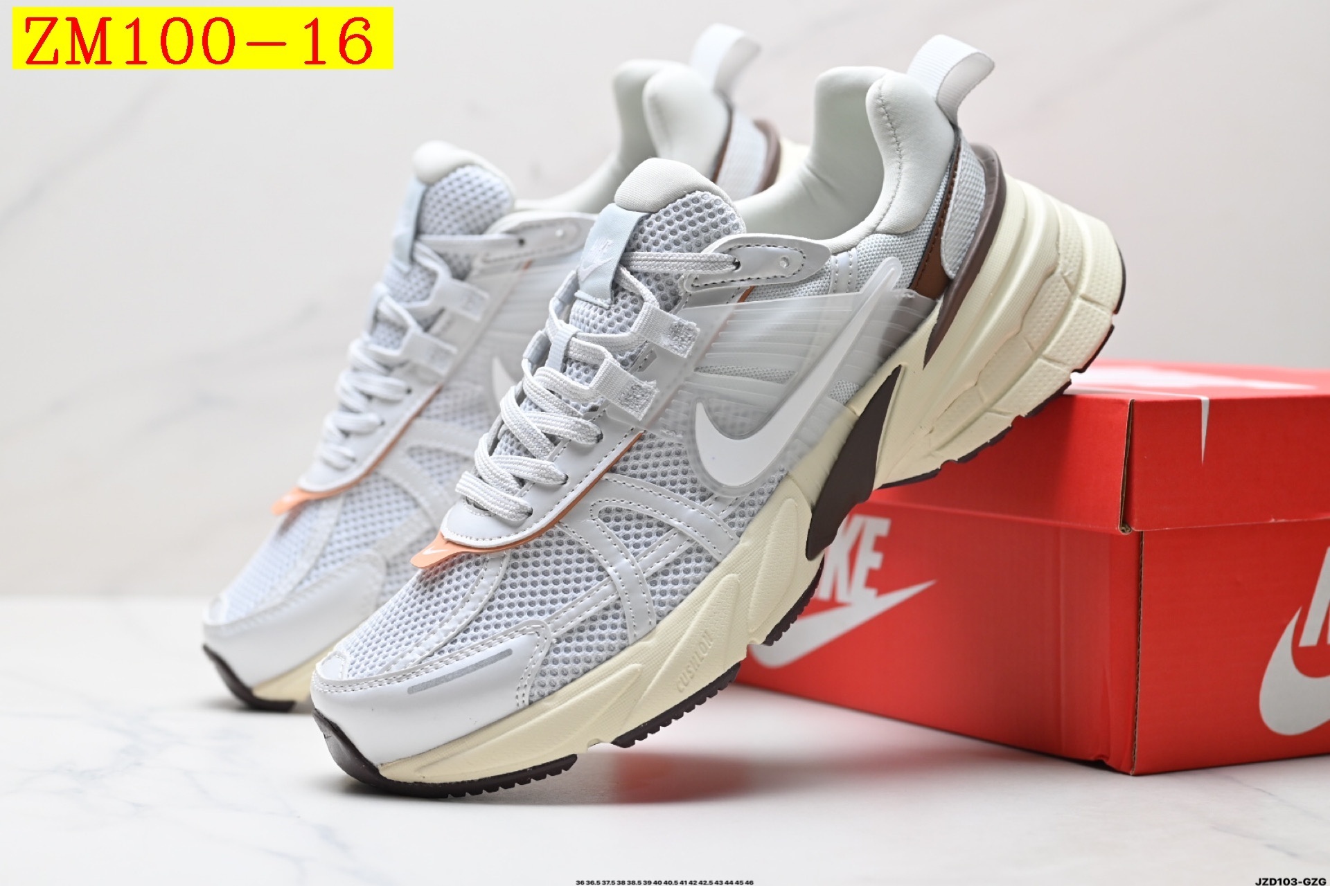 48$ NIKE V2K RUN Size 36-45 half 624450 ZM100 gallery