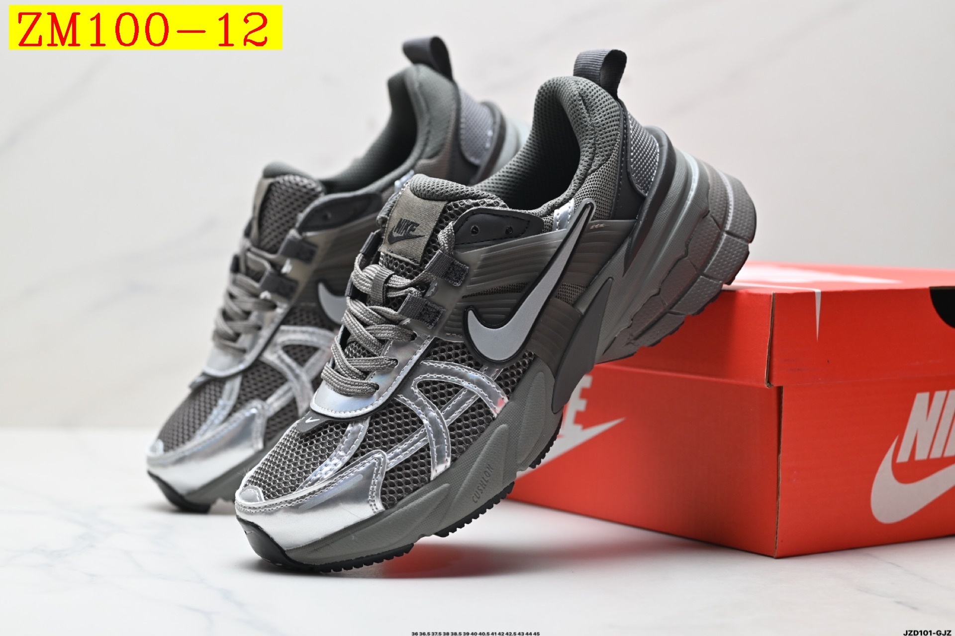 48$ NIKE V2K RUN Size 36-45 half 624450 ZM100 gallery