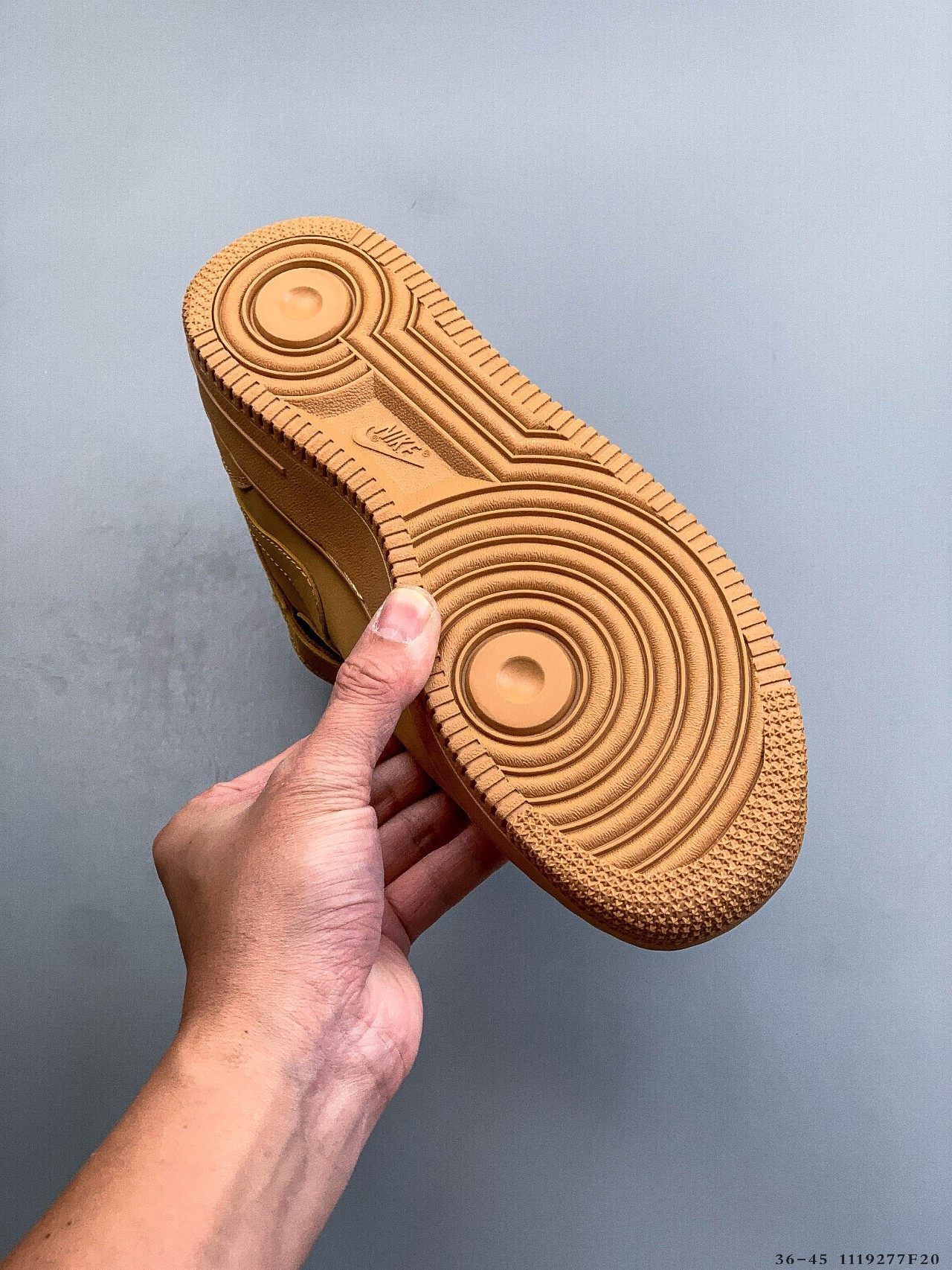 48$ Nike Air Force 1 Mid Size 36-45 223000 PM50 gallery