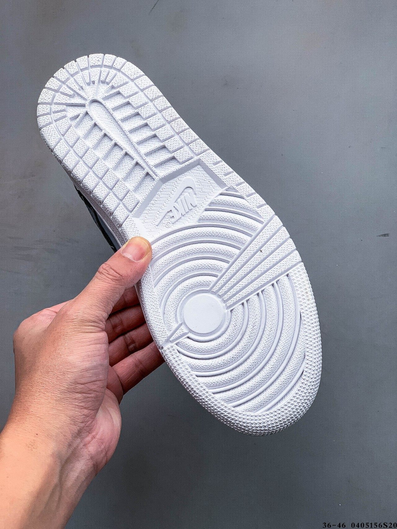 48$ Nike Air Jordan 1 size 36-45 826090 QT684 gallery