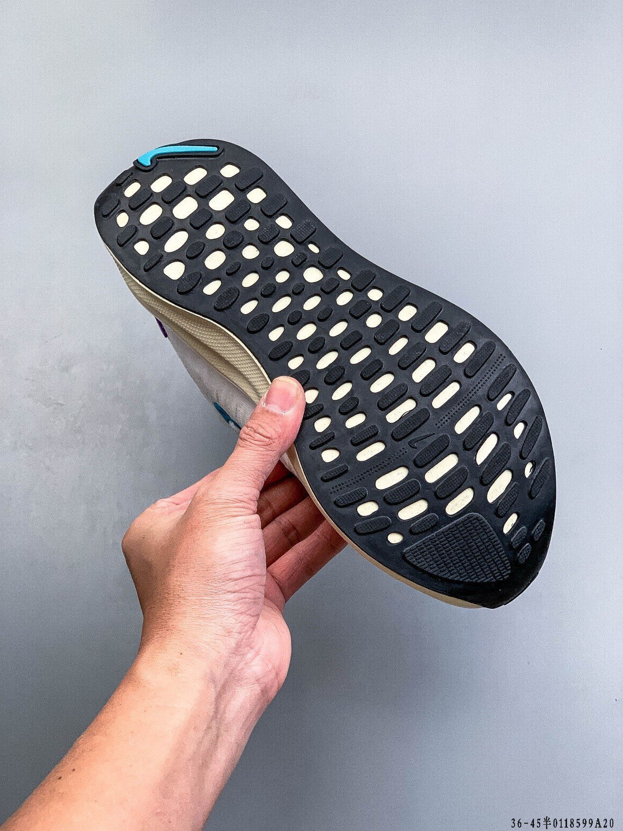 48$ Nike REACTX INFINITY RUN 4 GTX size 36-45 half 027050 QE252 gallery