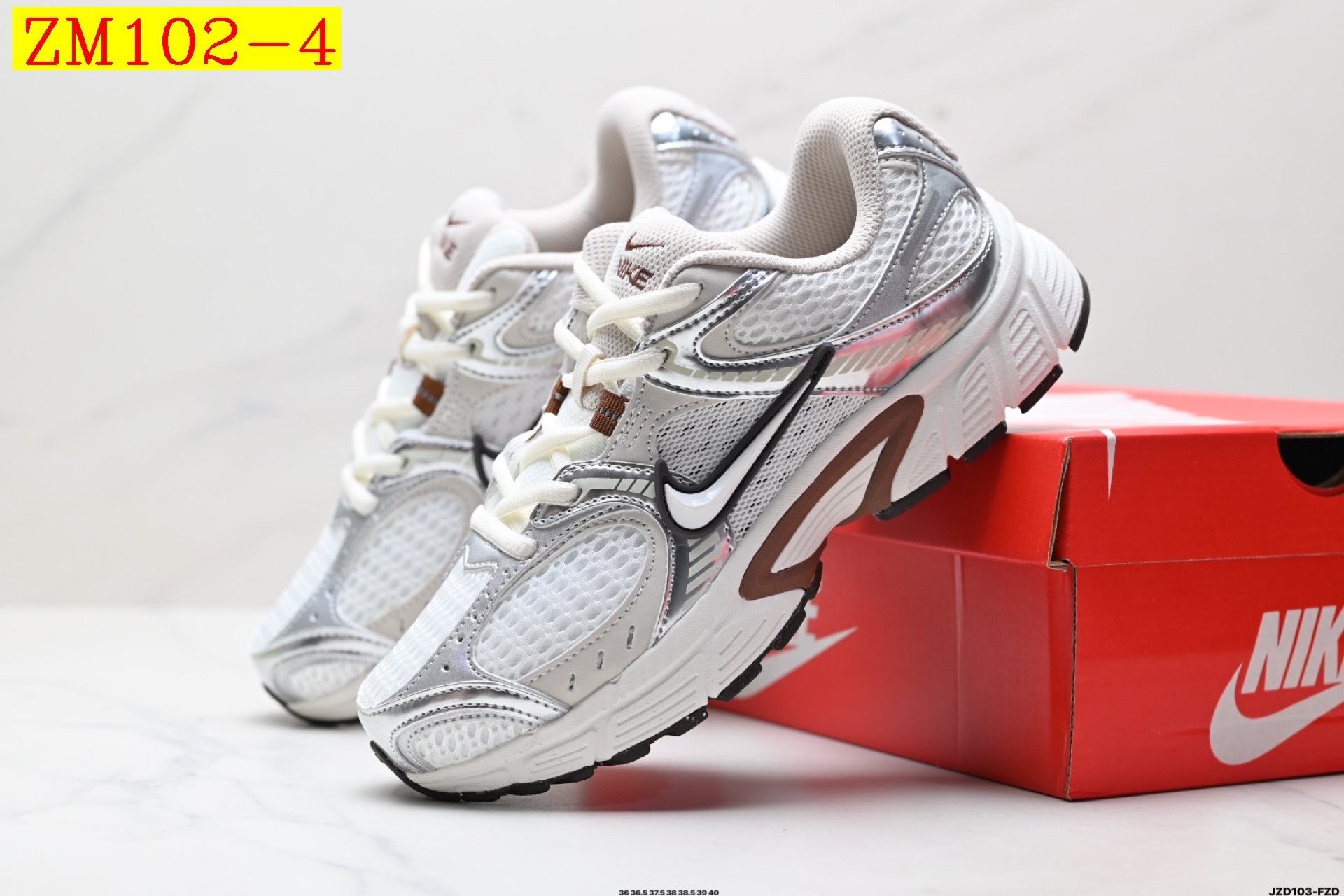 48$ Nike V5 RNR Size 36-45 half 222440 ZM102 gallery