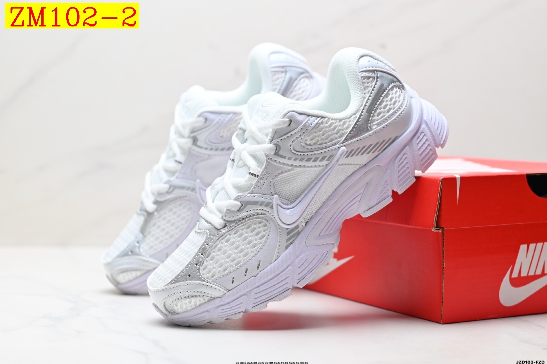 48$ Nike V5 RNR Size 36-45 half 222440 ZM102 gallery