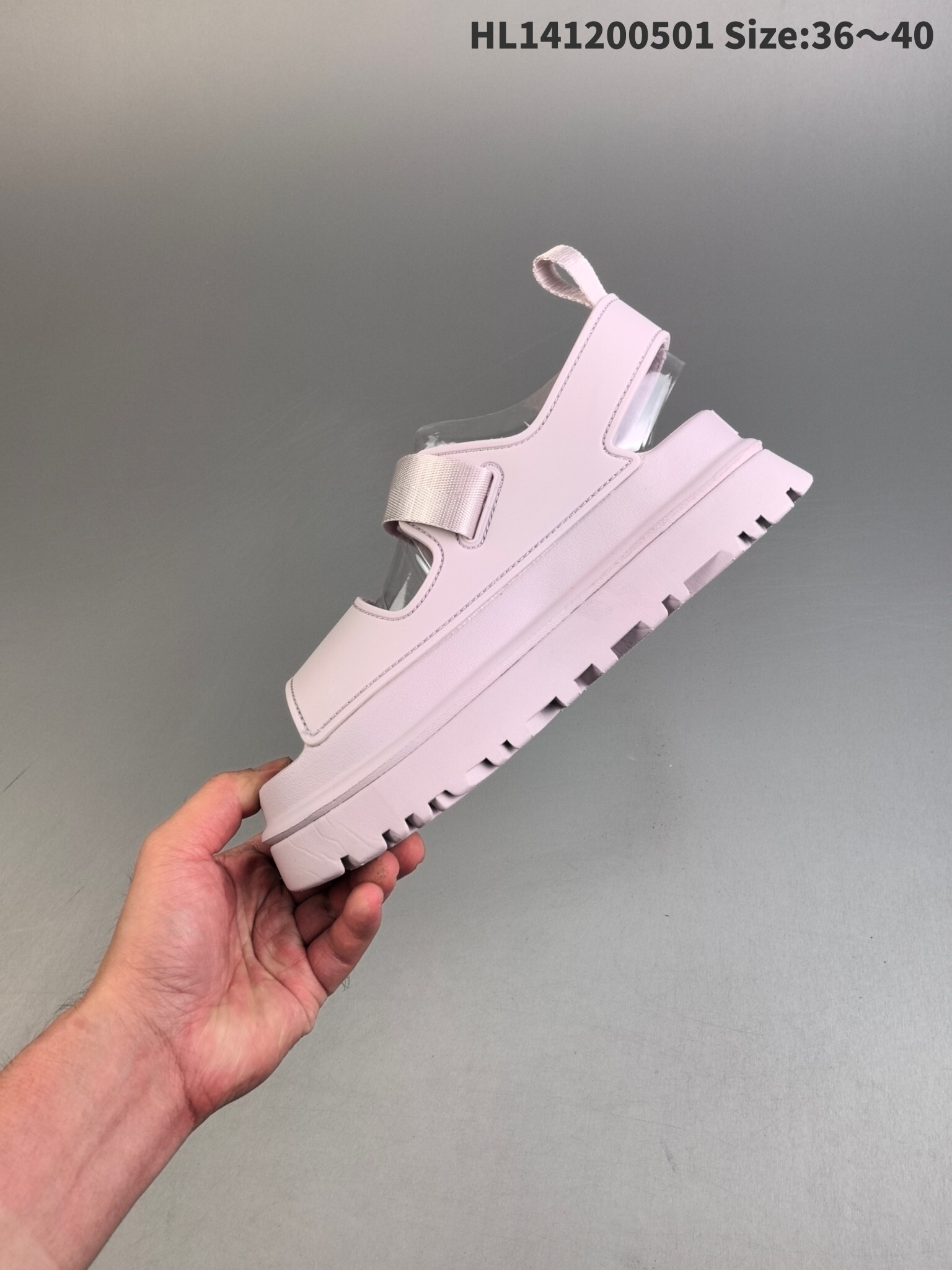 48$ UGG GOLDENGLOW size 36-40 120440 MZ917 gallery