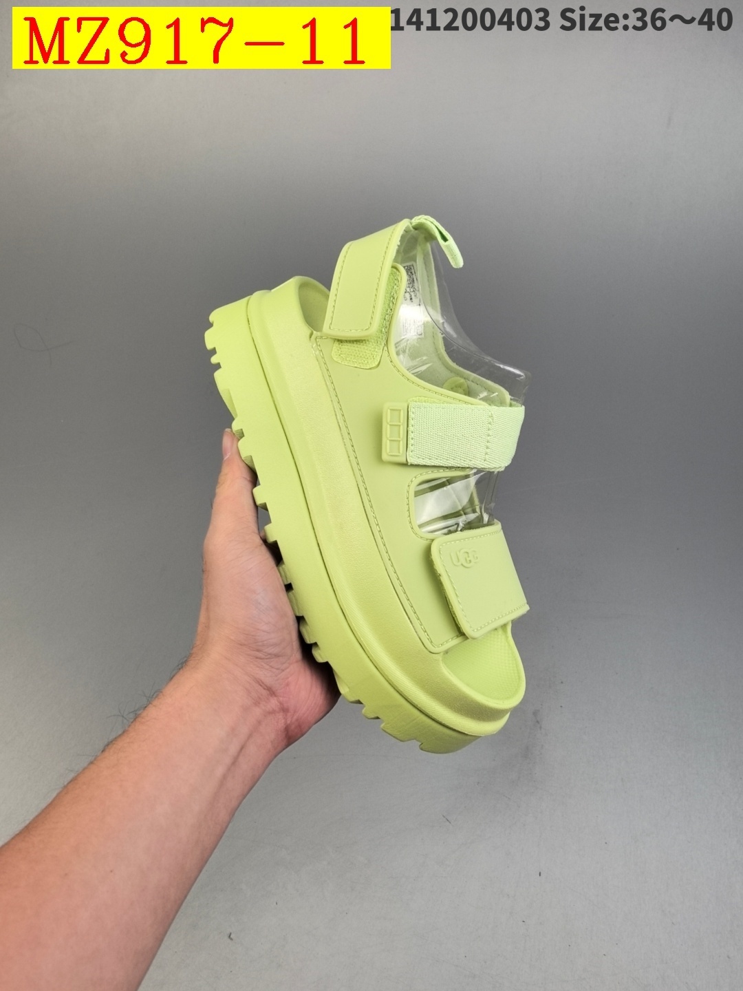 48$ UGG GOLDENGLOW size 36-40 120440 MZ917 gallery