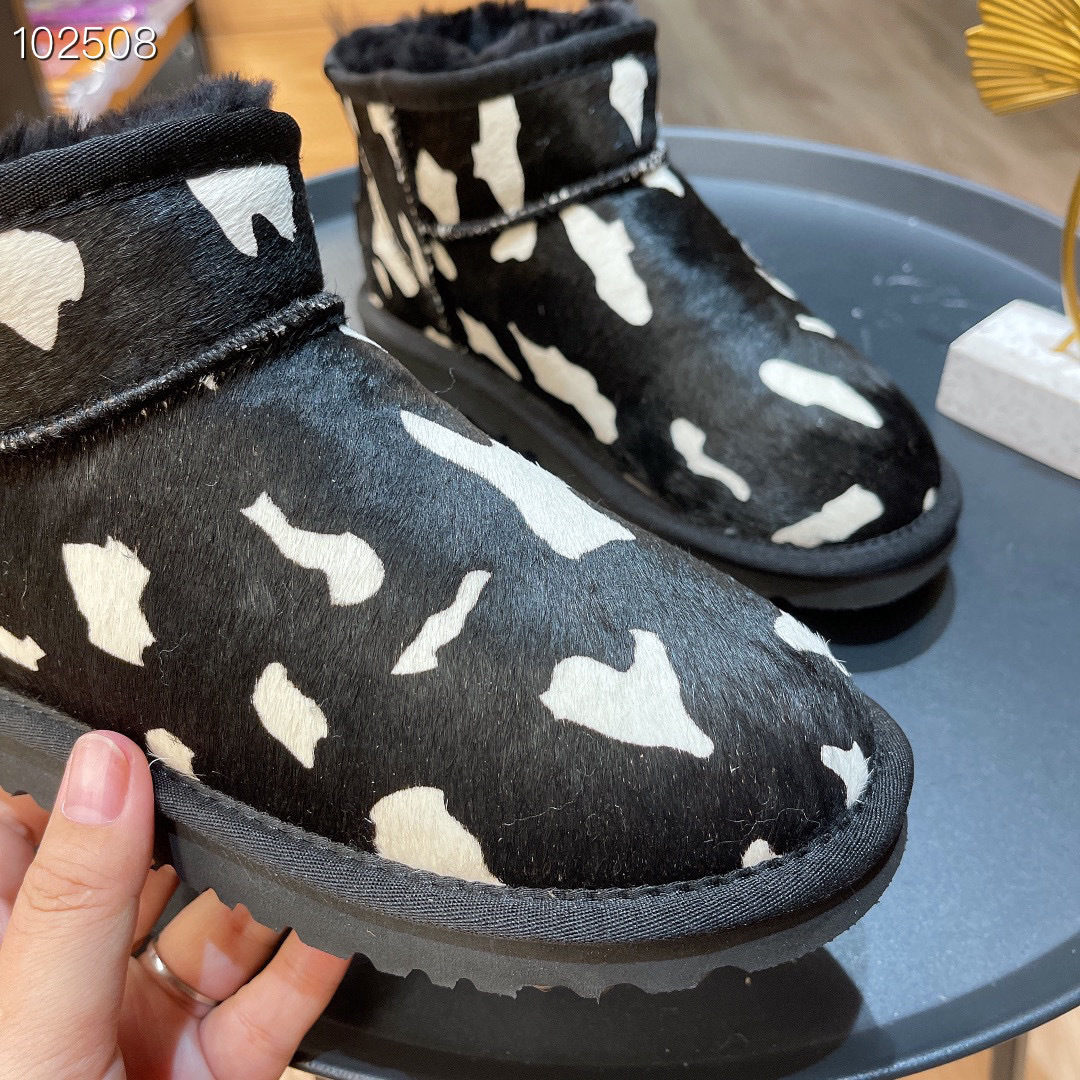48$ UGG size 34-44 726220 SG380 gallery
