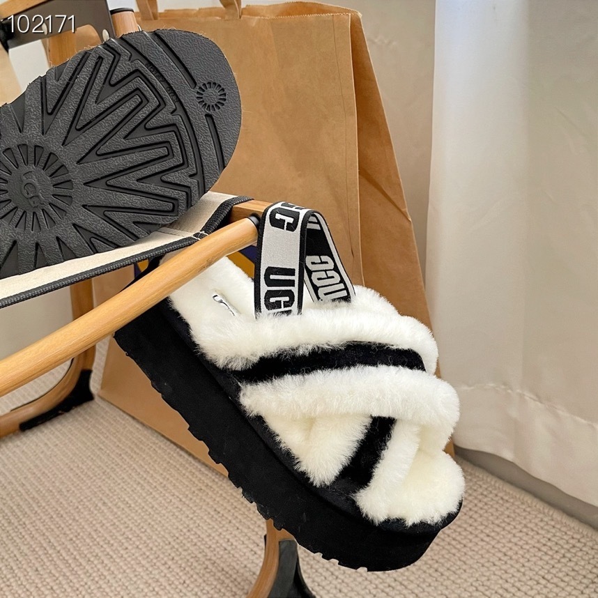 48$ UGG size 36-45 324340 SG468 gallery